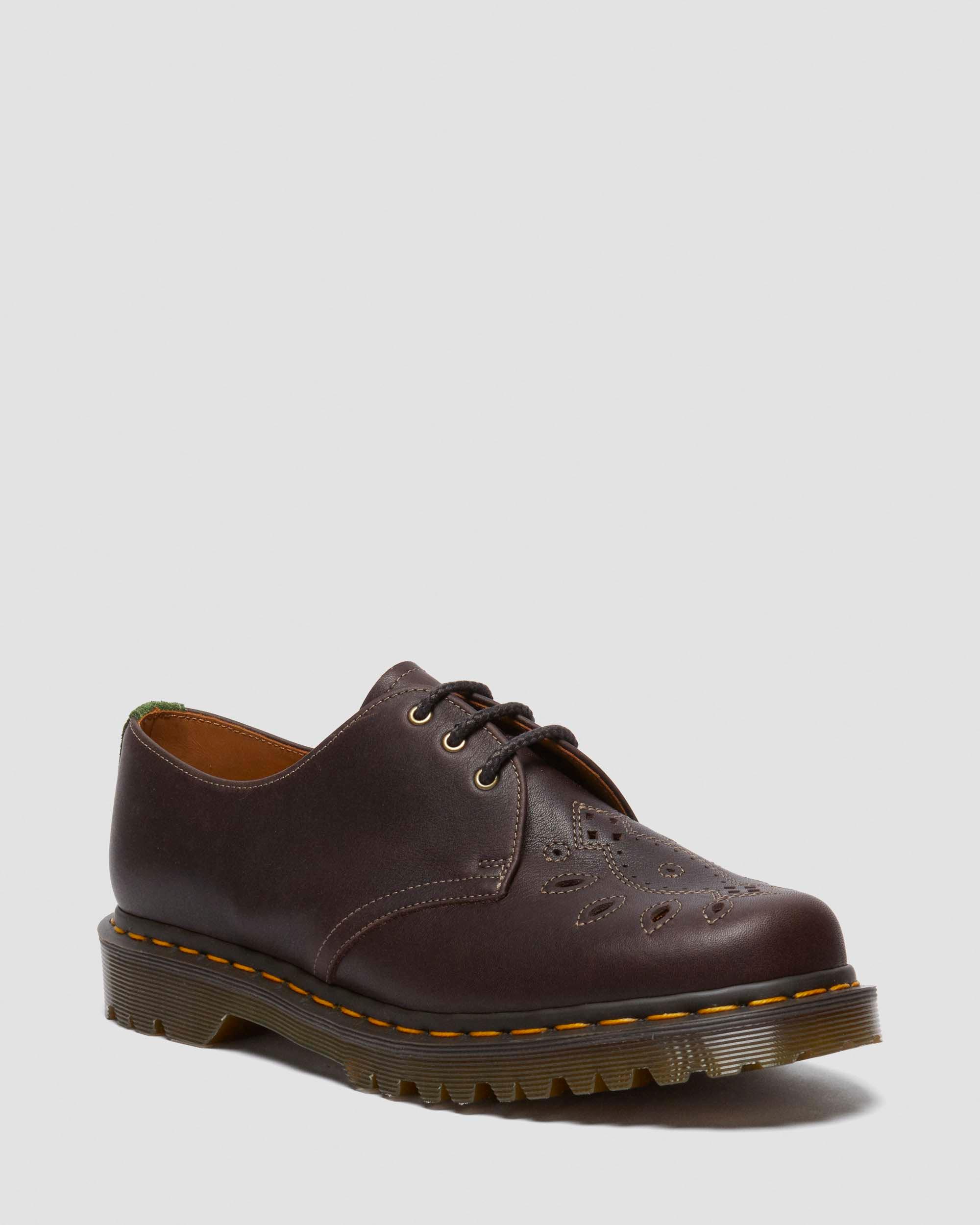 1461 Made in England Desert Oasis Suede Oxford Shoes in CHESTNUT