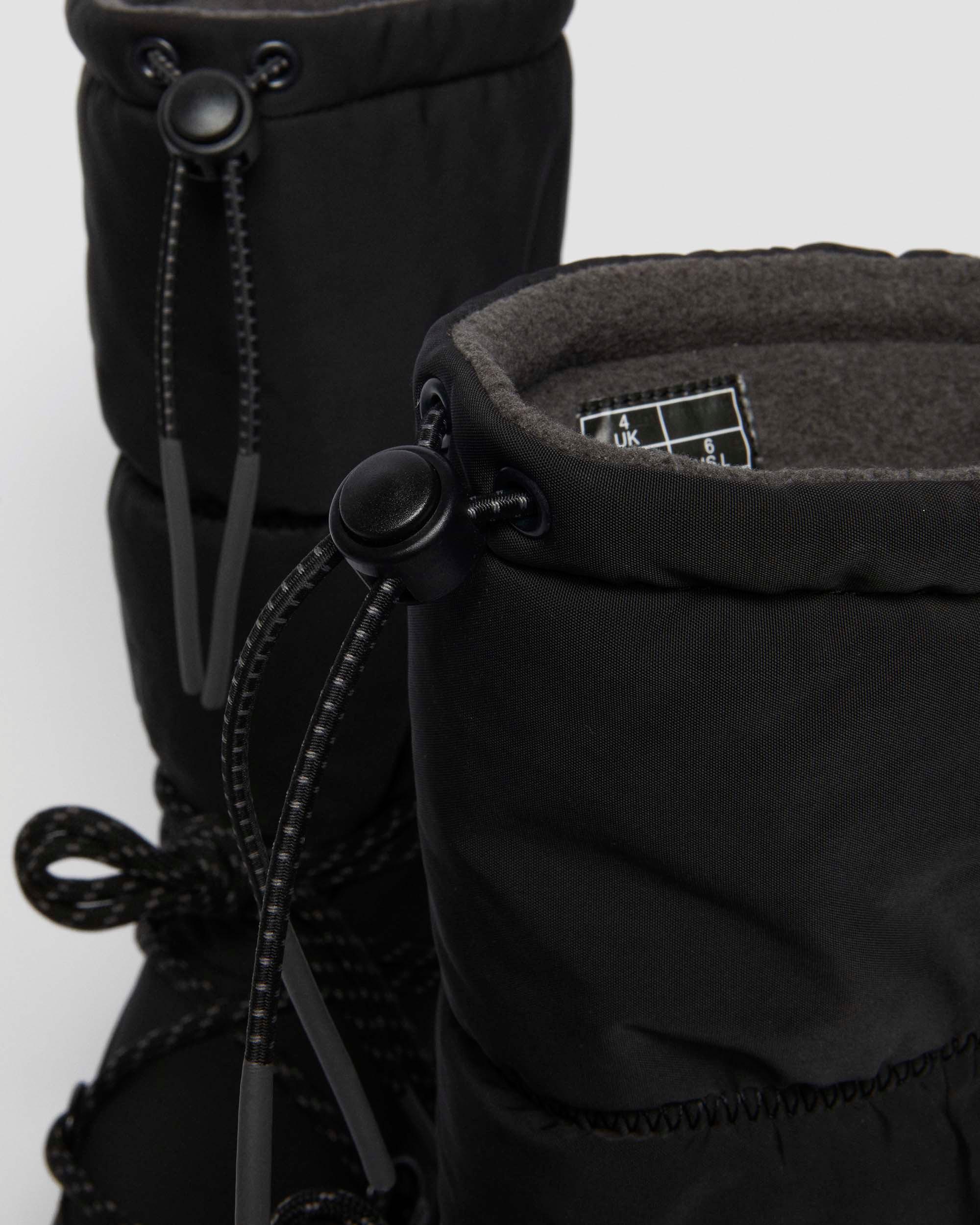 Audrick Hi Puffer Boots in Black | Dr. Martens