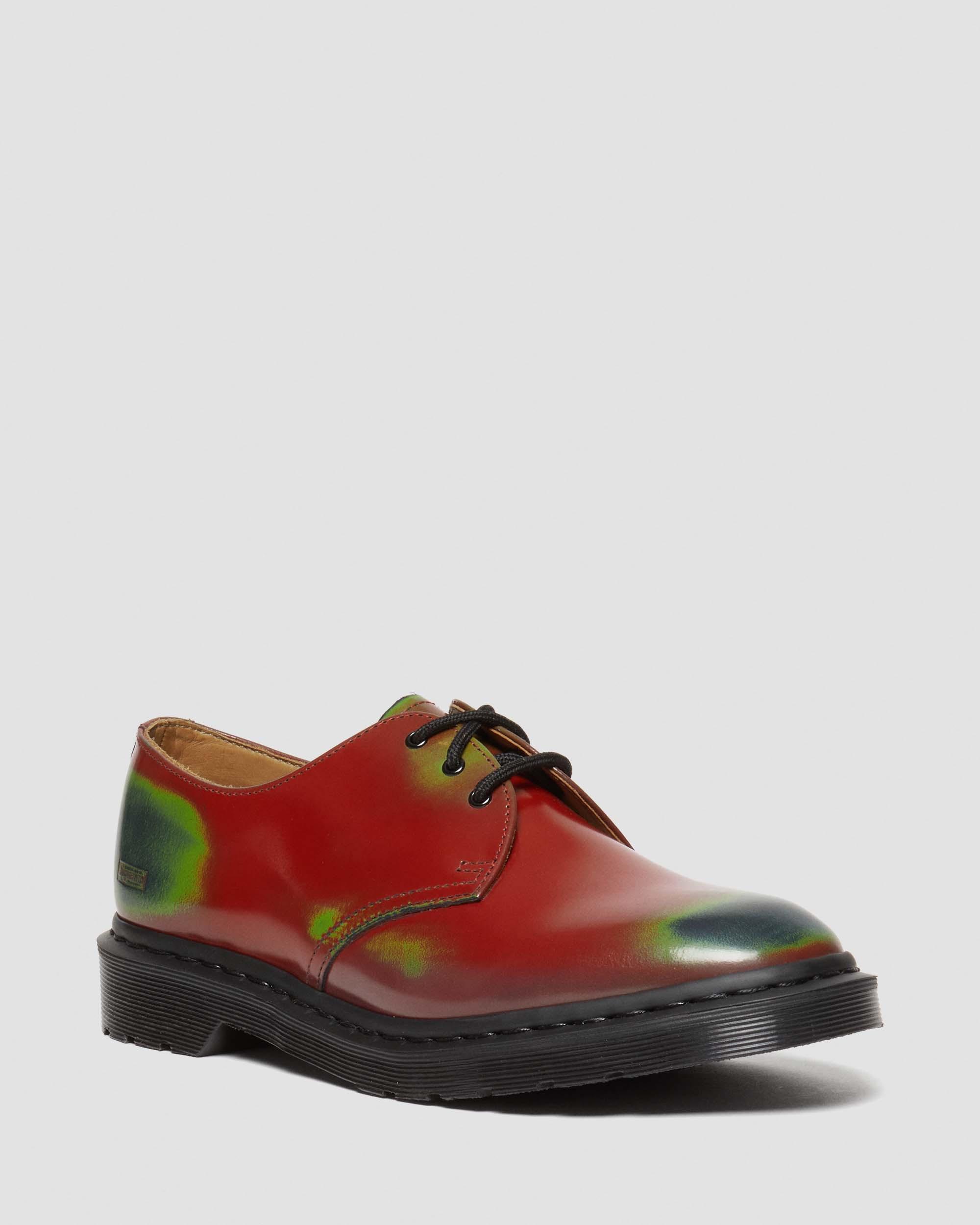 1461 Supreme Rub Off Leather Oxford Shoes in Red | Dr. Martens