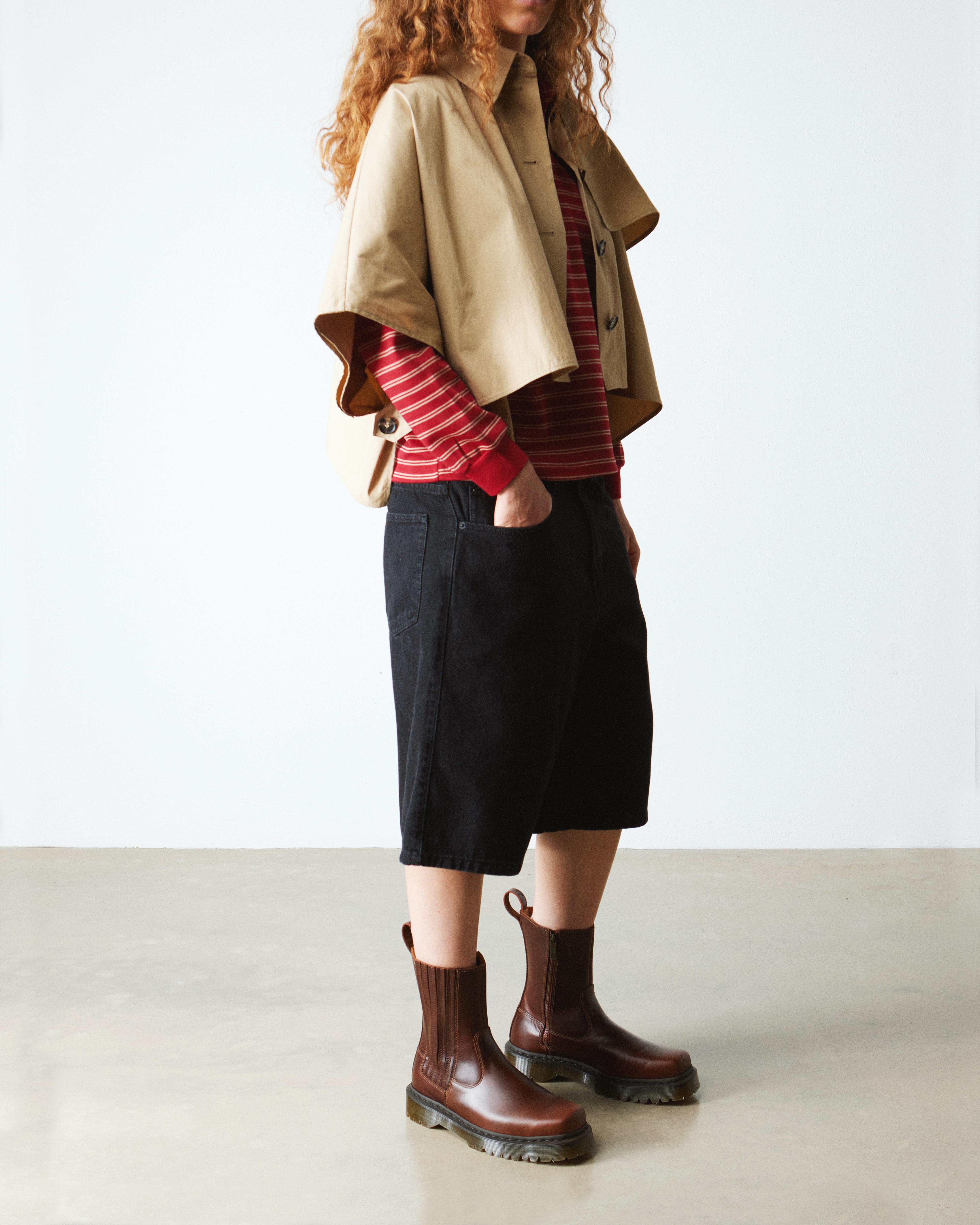 ドクターマーチン◆Amaayah Lo レザーブーツ◇バタースコッチ Amaayah Lo Leather Boots in Black | Dr. Martens