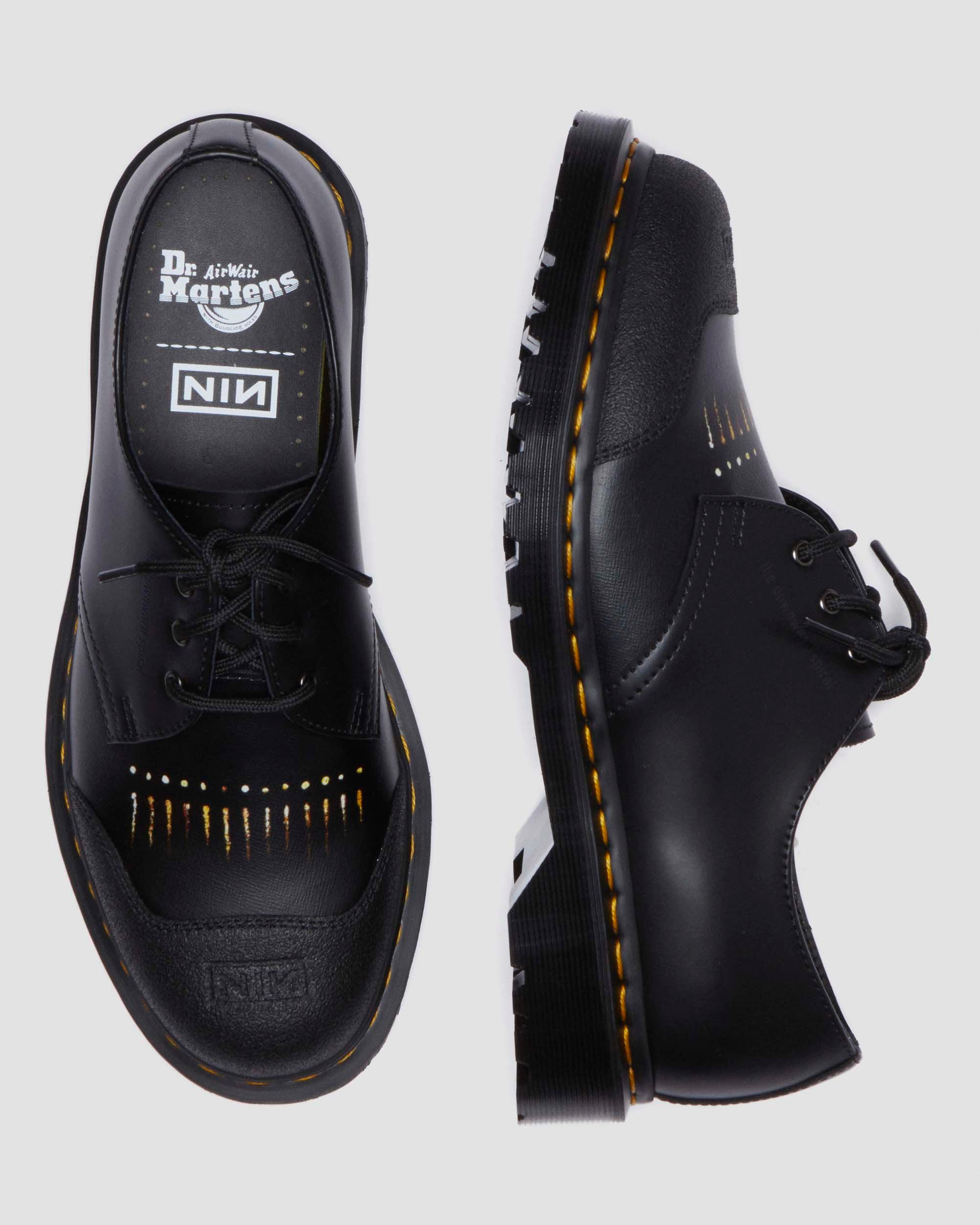 1461 Nine Inch Nails Leather Oxford Shoes in BLACK | Dr. Martens™