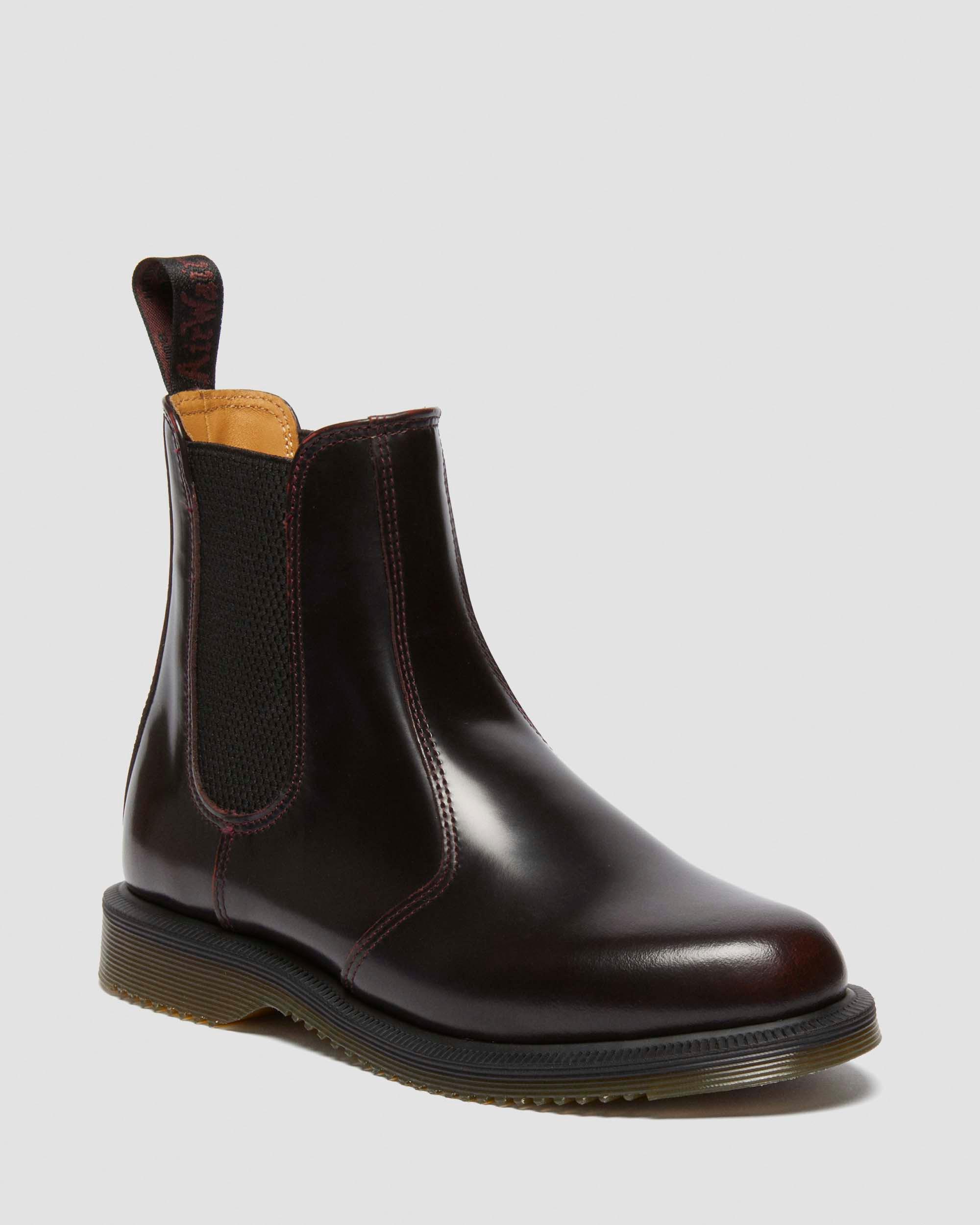 Rometty II Vintage Smooth Leather Chelsea Boots in Black Dr. Martens