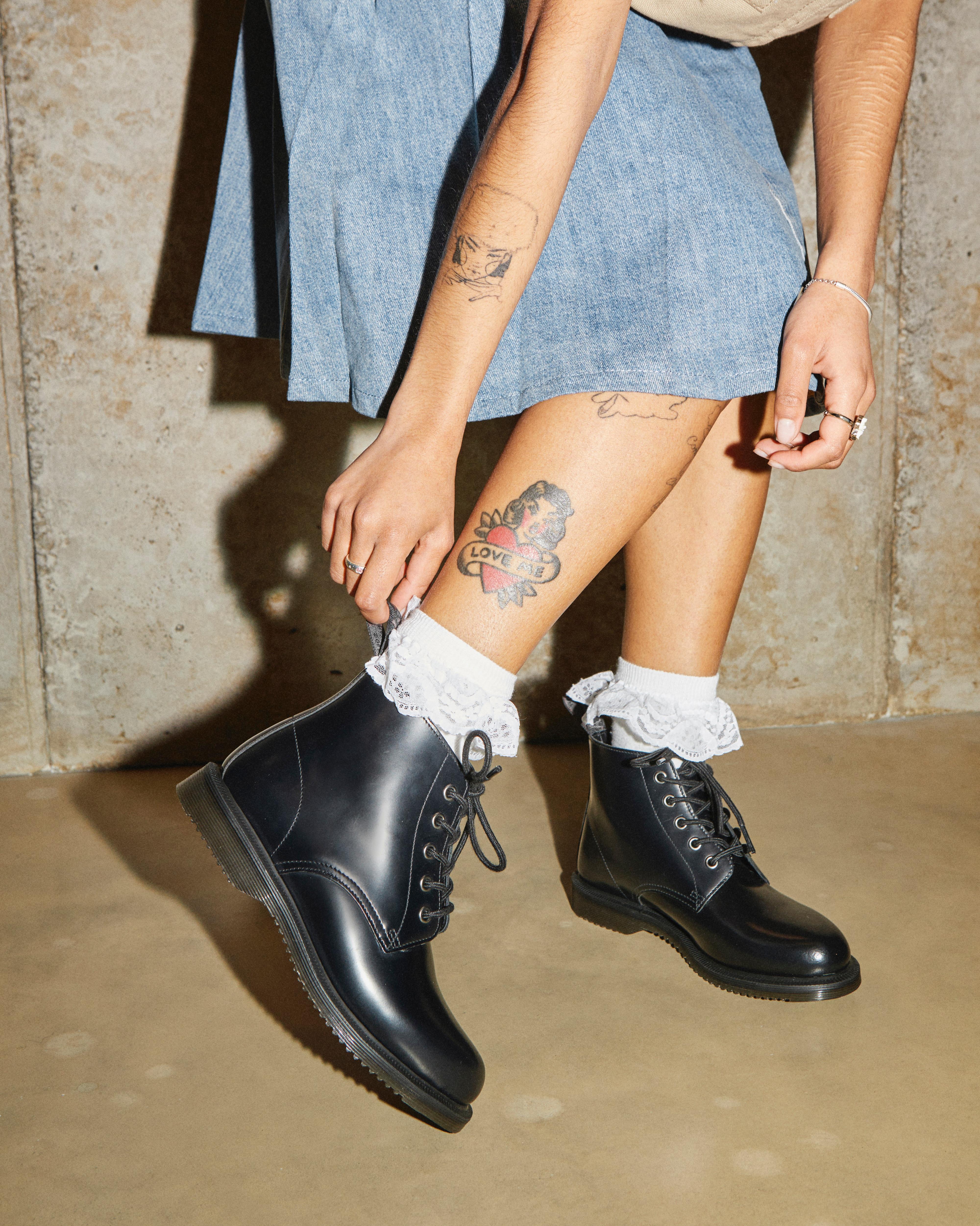 DR MARTENS Boots Emmeline en cuir Smooth a lacets