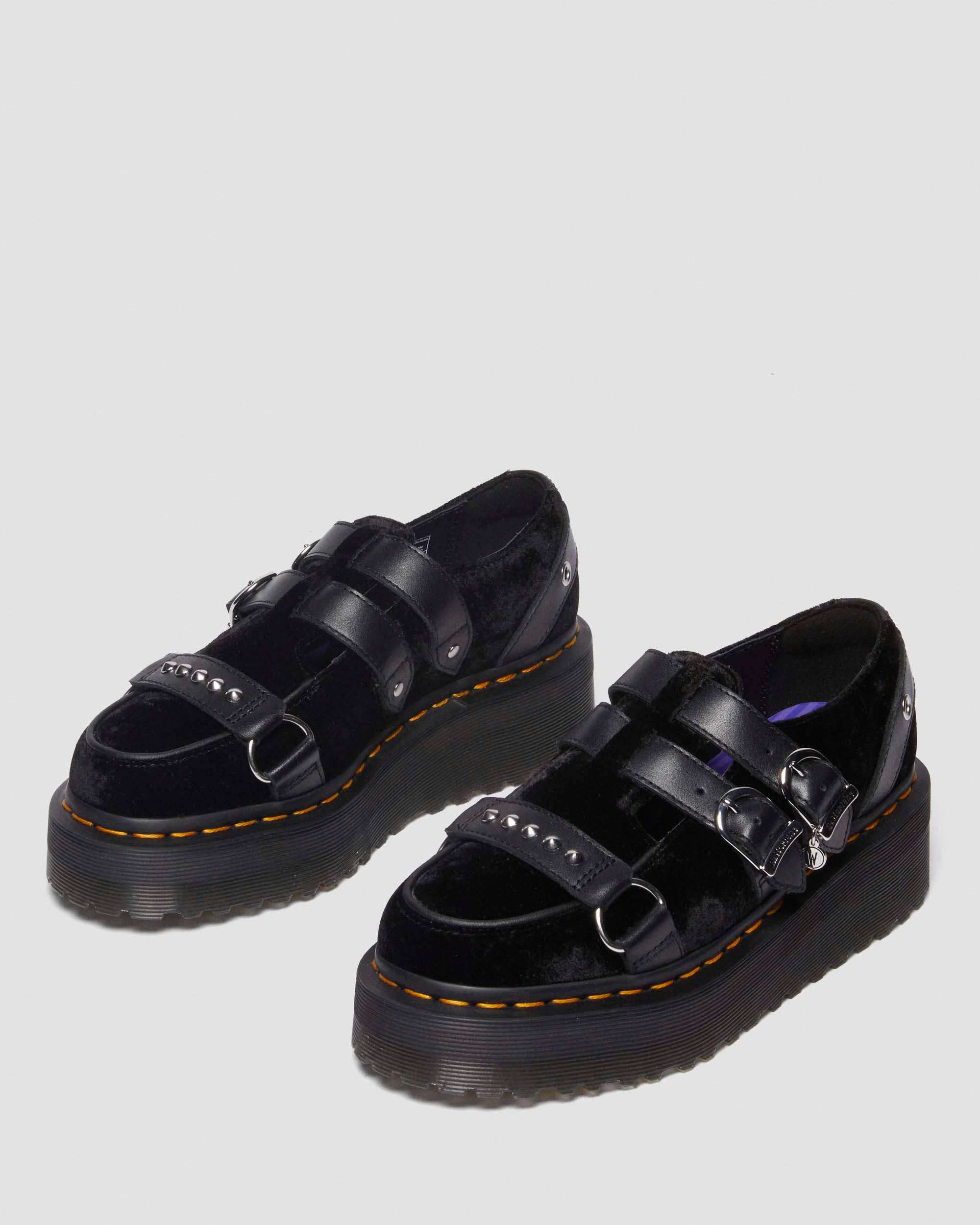 Shop Dr. Martens' Ramsey Wednesday Plateau Creeper Schuhe In Black