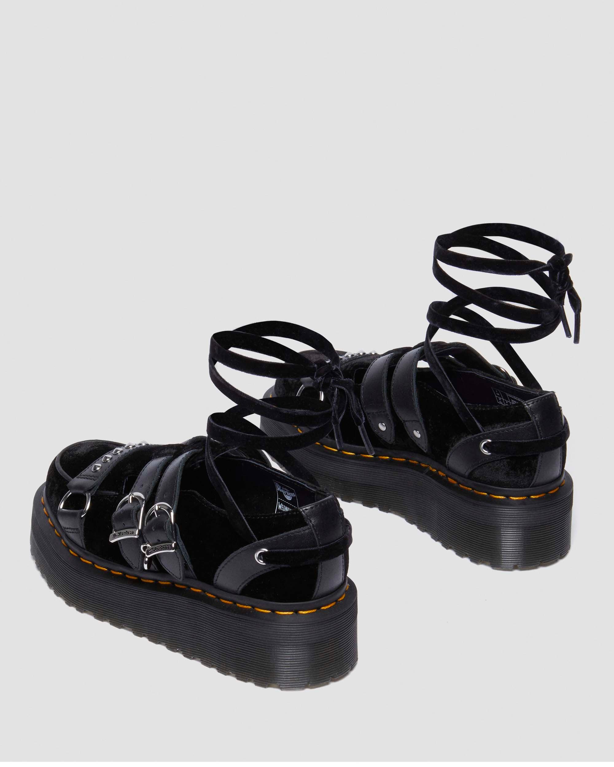 Shop Dr. Martens' Ramsey Wednesday Plateau Creeper Schuhe In Black