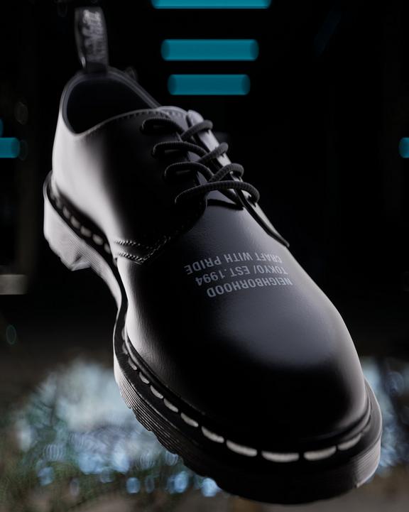 Smiths NBHD Smooth Leather Dress Shoes in Black | Dr. Martens Smiths NBHD Smooth Leather Dress Shoes in Black | Dr. Martens