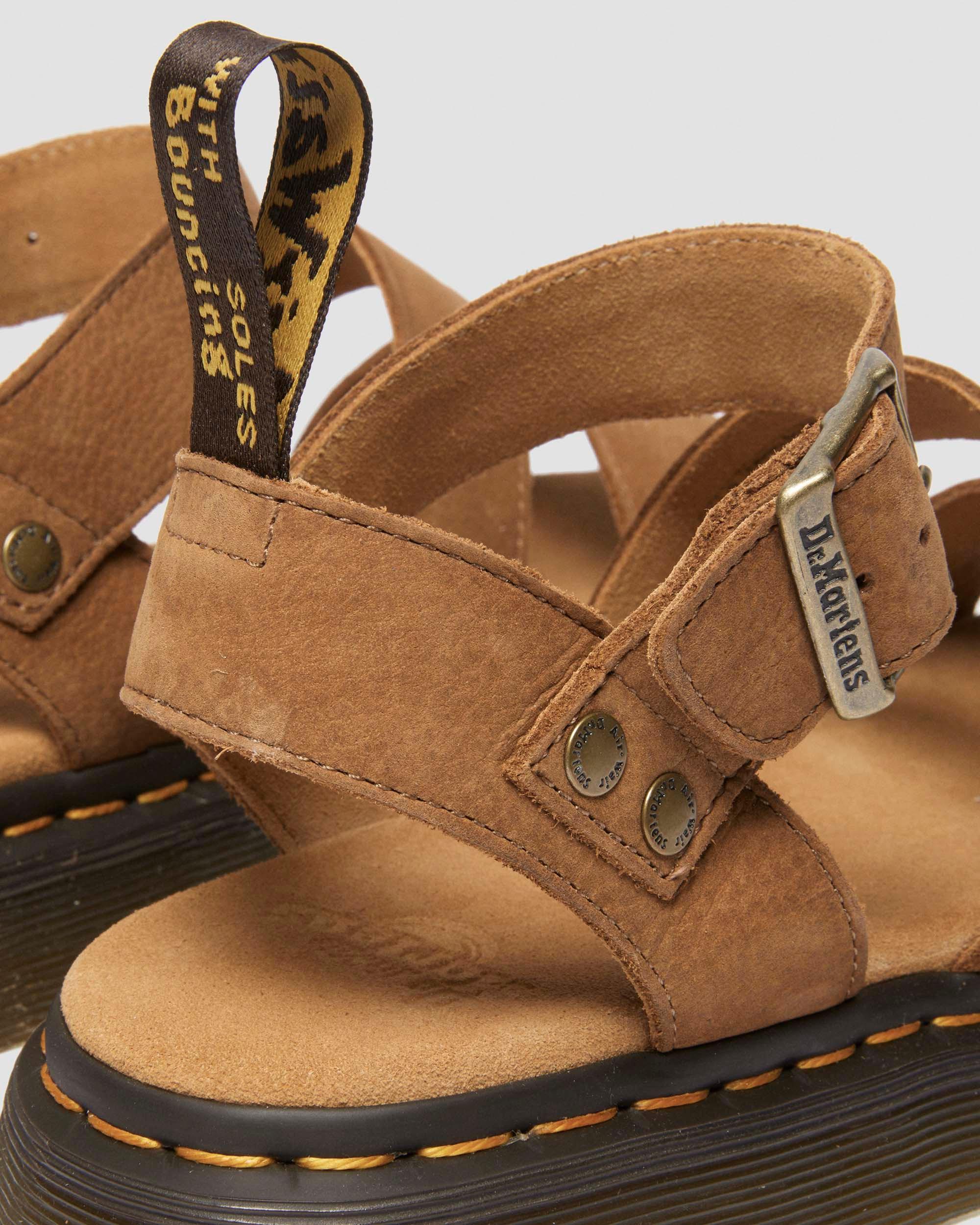 Sandali Gryphon in pelle Tumbled Nabuk in Marrone Sabbia
