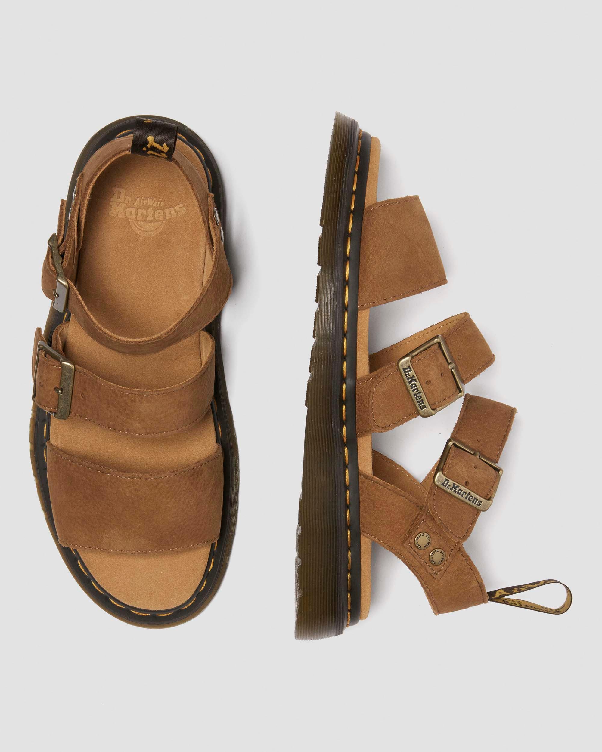 Sandali Gryphon in pelle Tumbled Nabuk in Marrone Sabbia