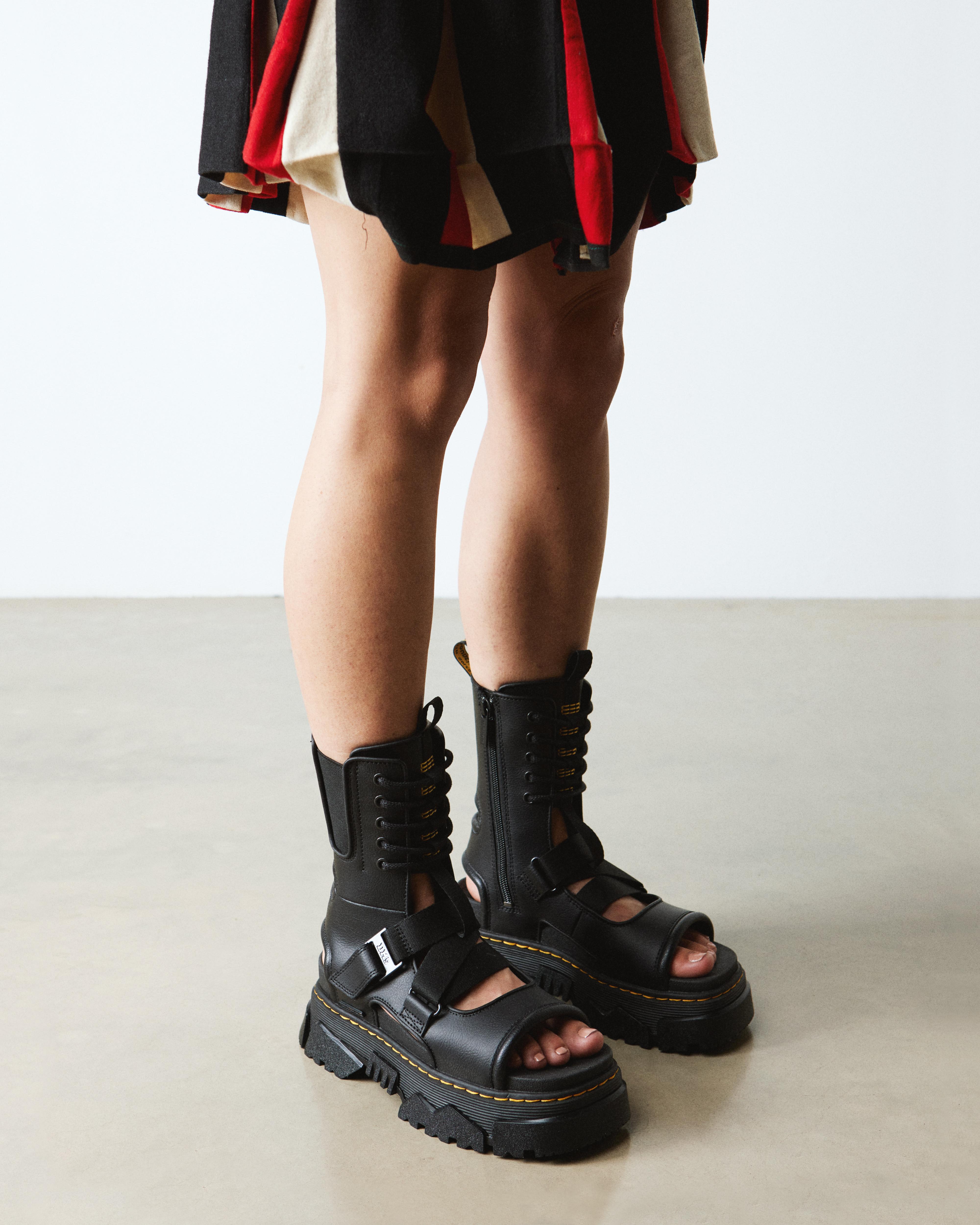 Mattison leather Gladiator sandals in BLACK | Dr. Martens™