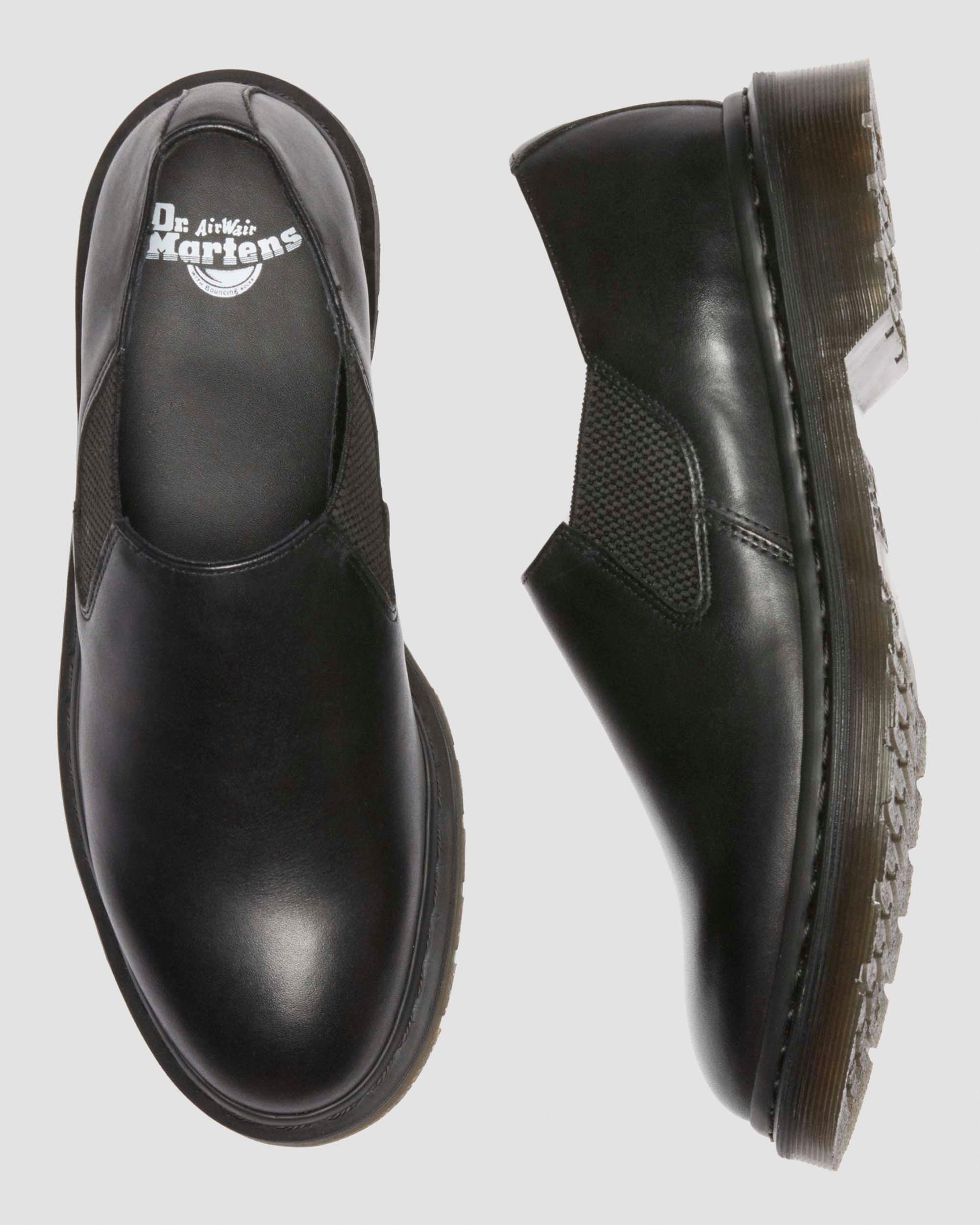 Louis Analine leather shoes in BLACK | Dr. Martens™