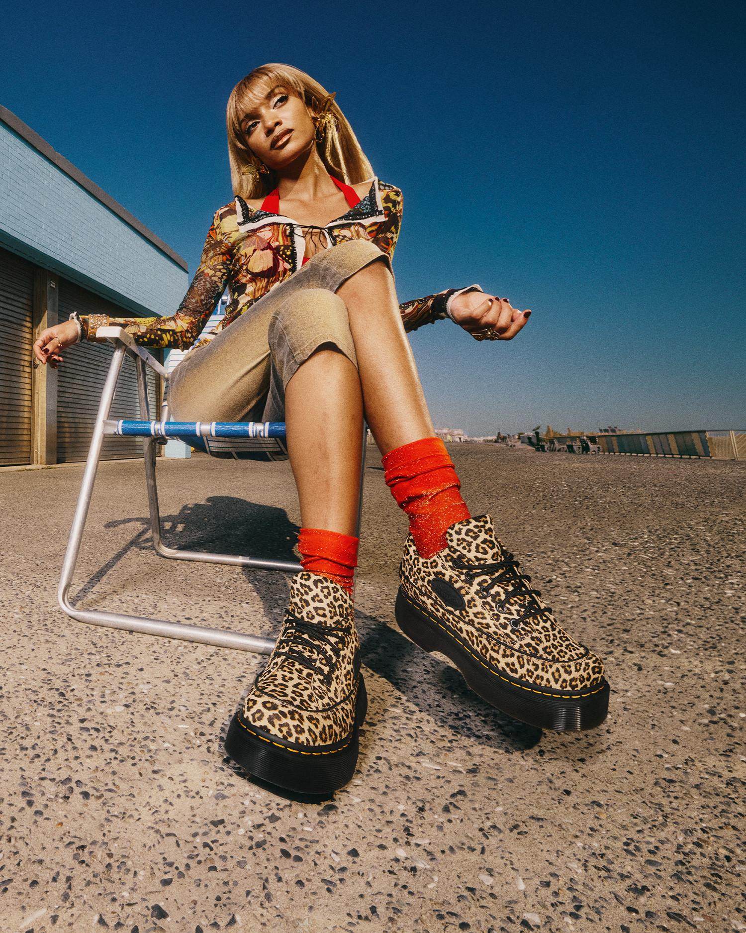 Buzz 5-eye leopard shoes in Light Tan