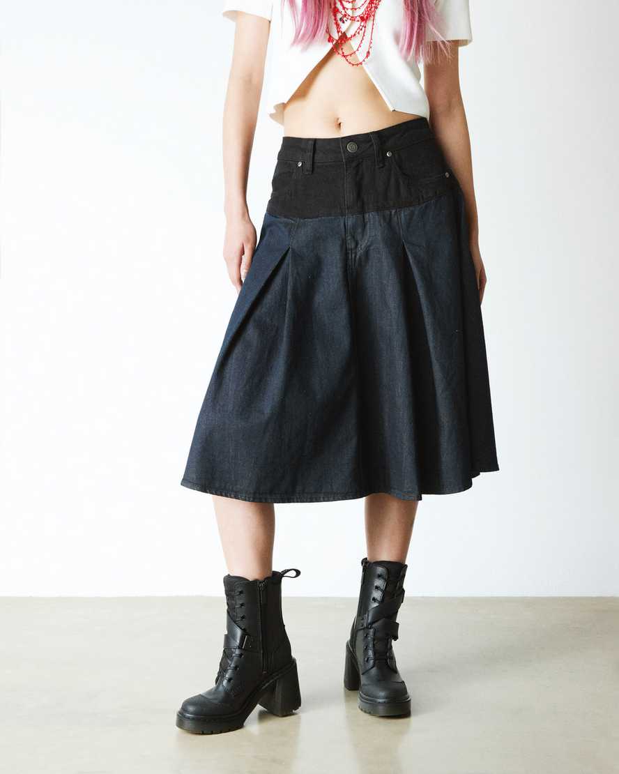 DR. MARTENS' CHESNEY TECH STRAP EIGHT EYE HEELED BOOTS