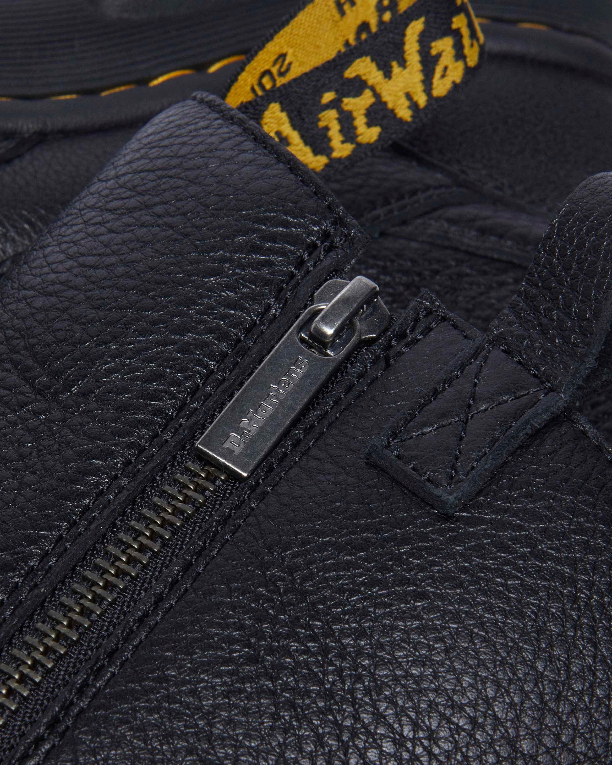 Dr. Martens' Dmxl Leder Biker Stiefel In Black