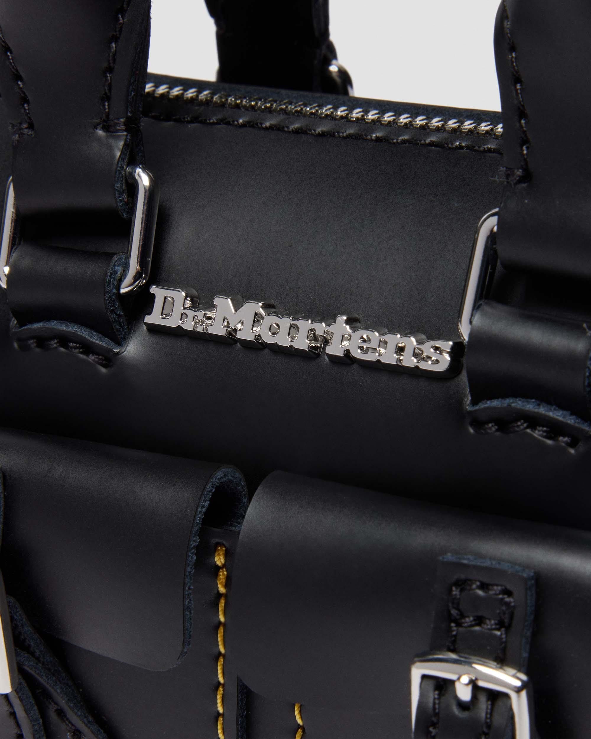 【DR MARTENS】Mini Top Handle Leather Bag 2Way ハンドバッグ Mini Top Handle Leather Bag in Black | Dr. Martens