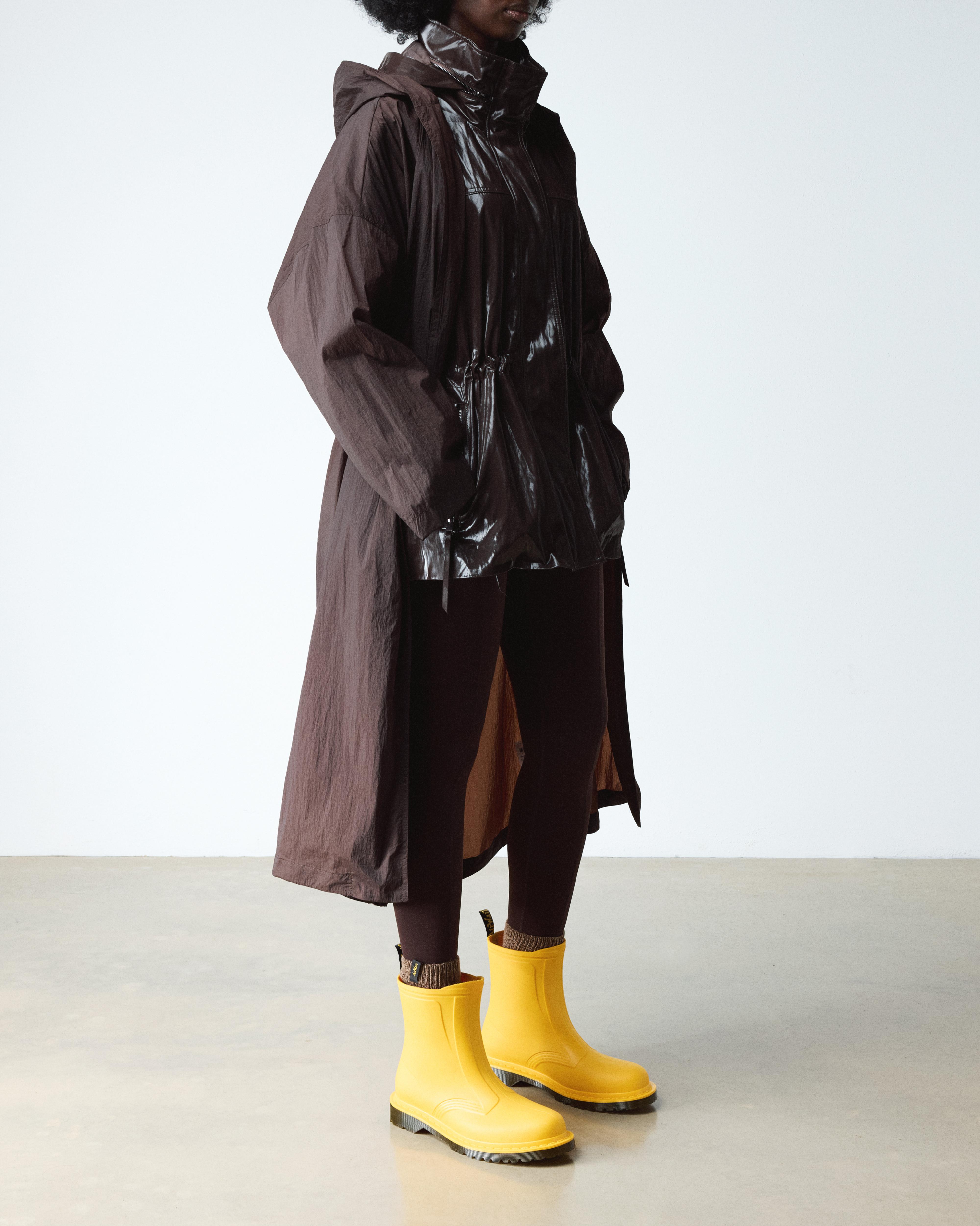 1460 Rain Boots in Yellow