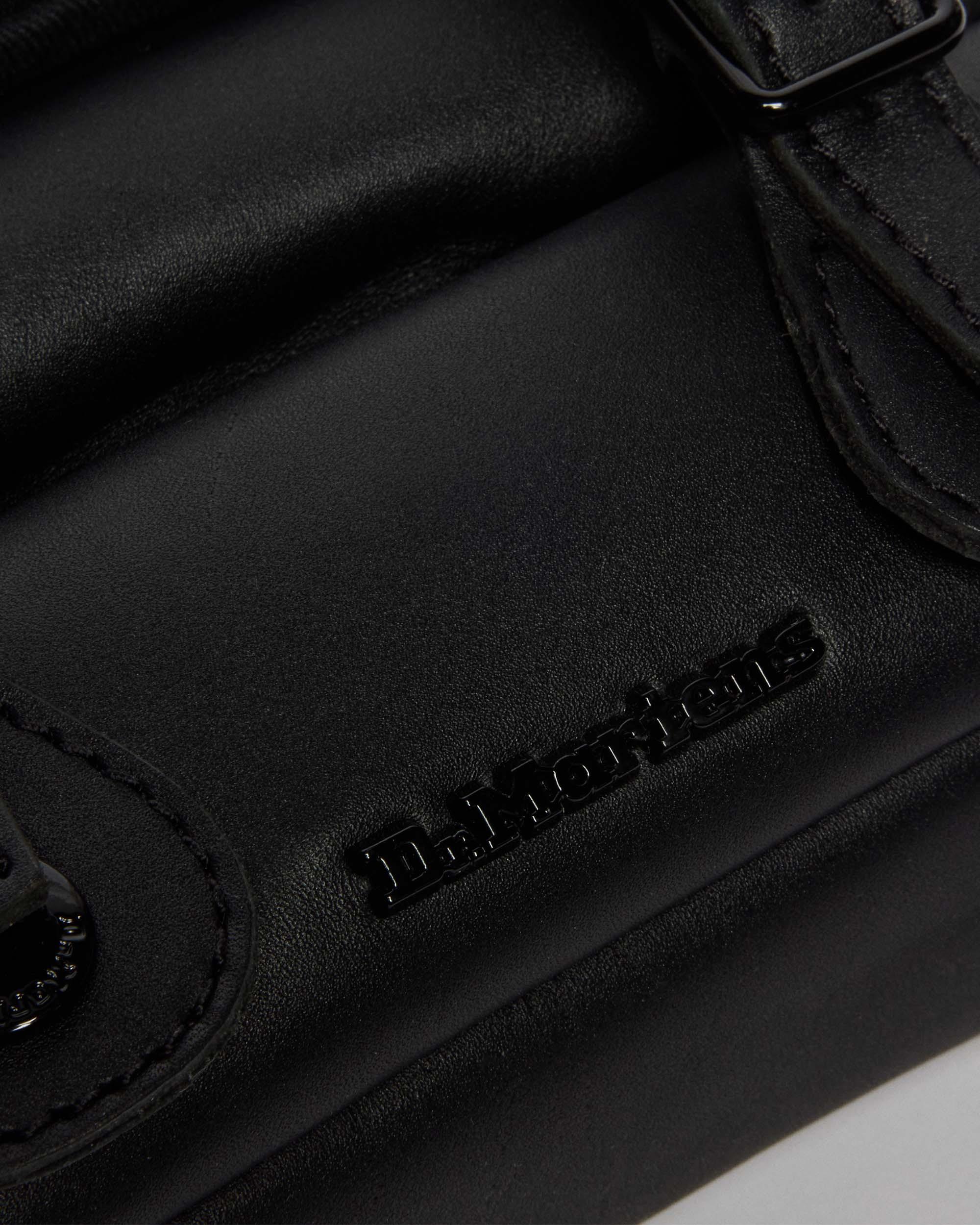 DR MARTENS 7 INCH PADDED LEATHER SATCHEL