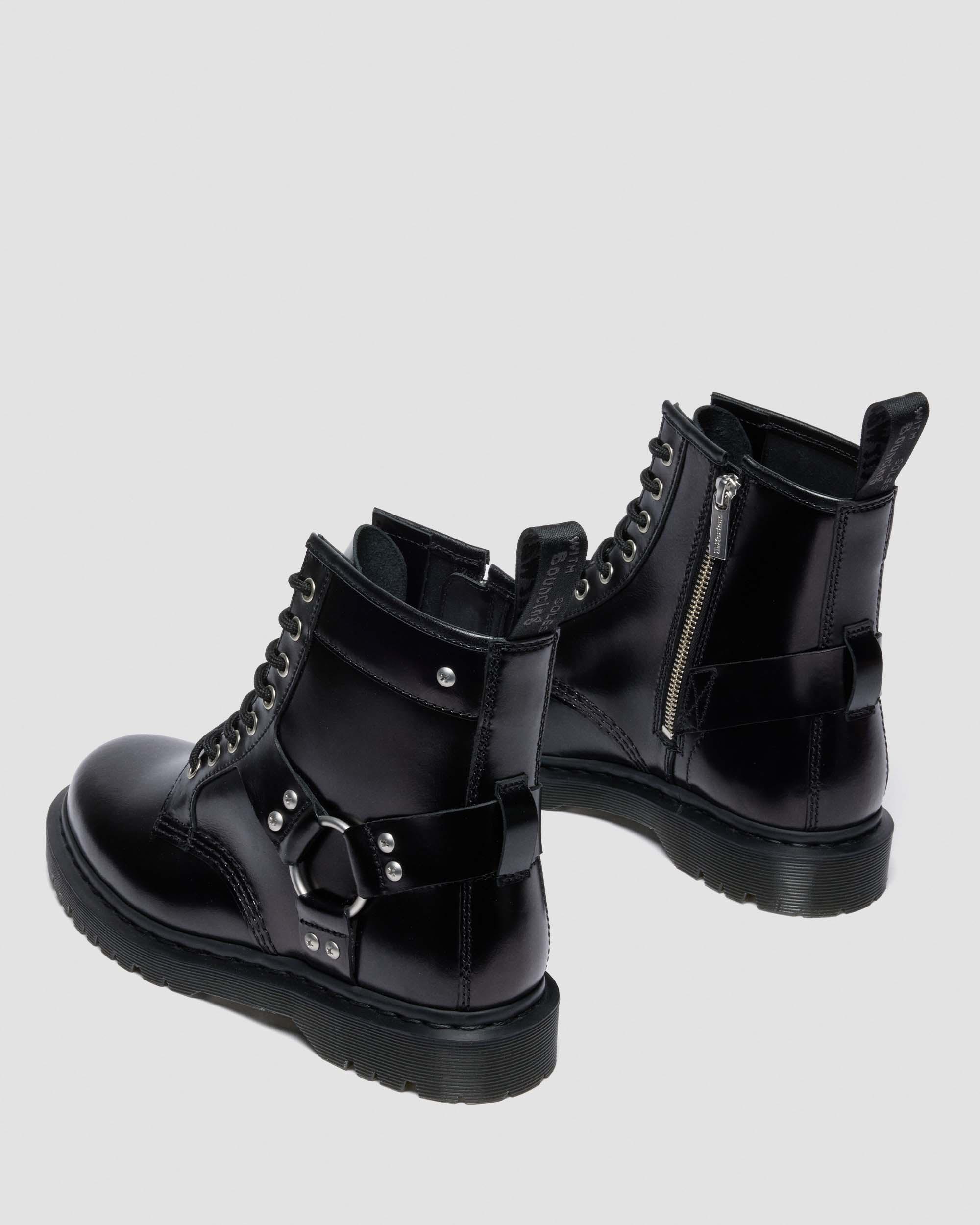 1460 Harness in BLACK | Dr. Martens™