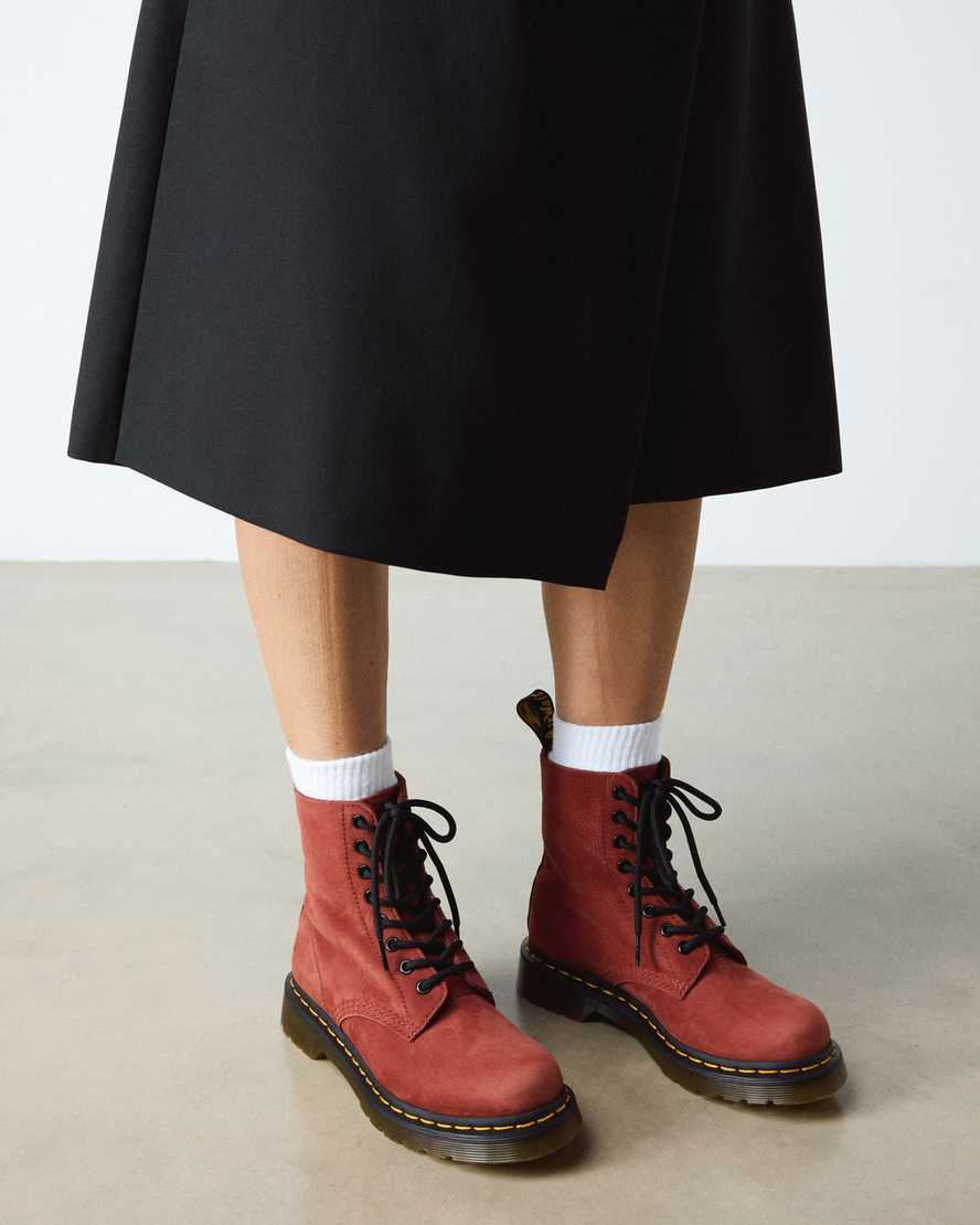 Dr. Martens' 1460 Pascal