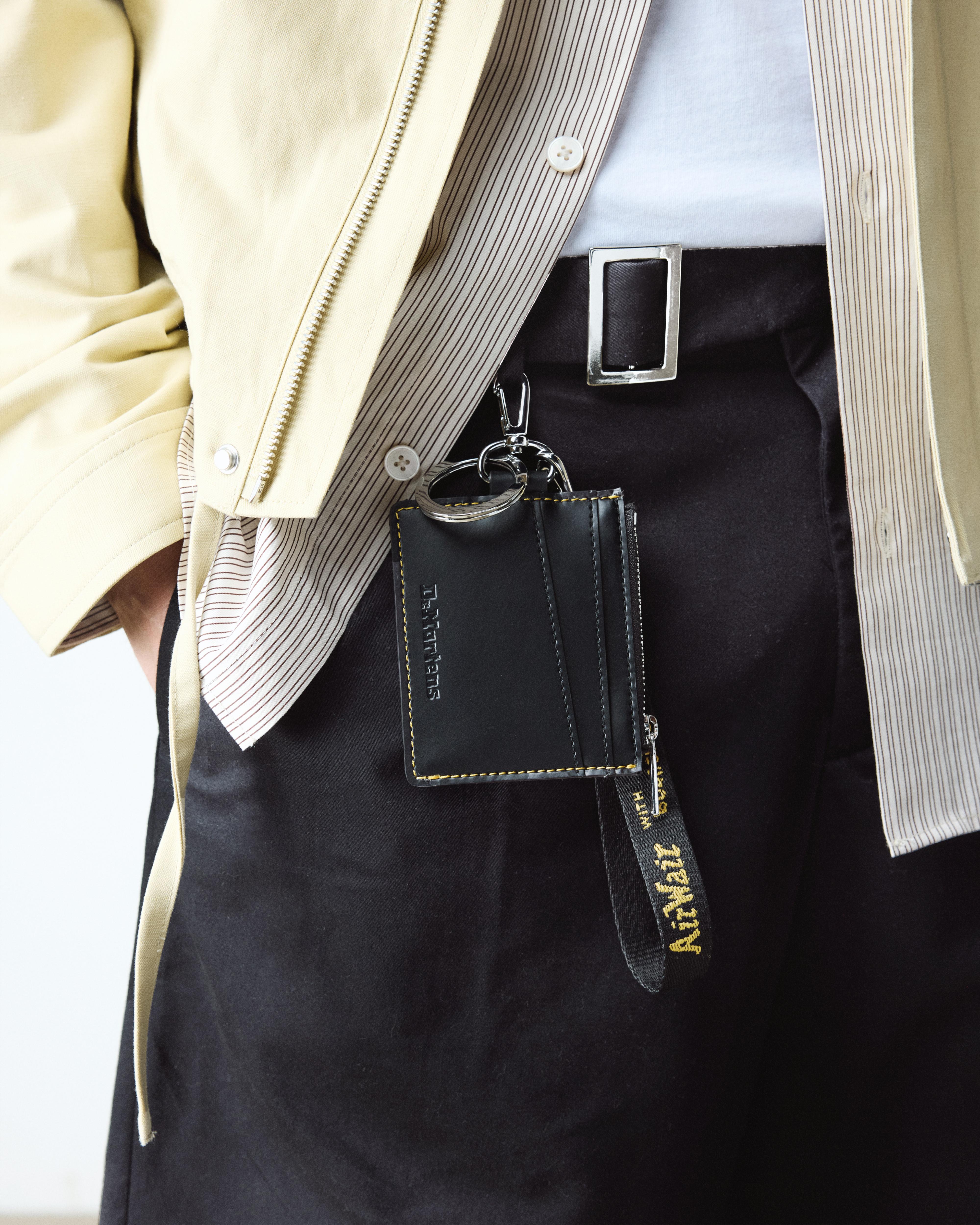 DR MARTENS CARD HOLDER