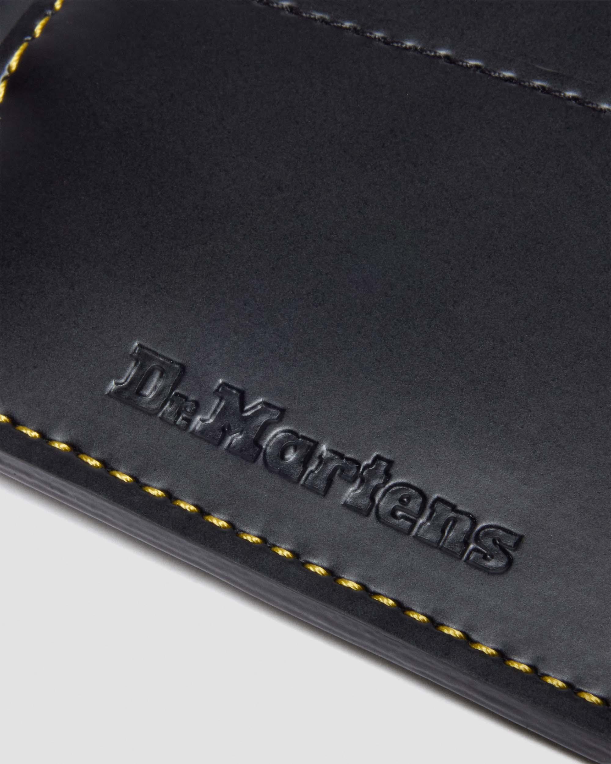 Kiev Leather Cardholder in Black | Dr. Martens