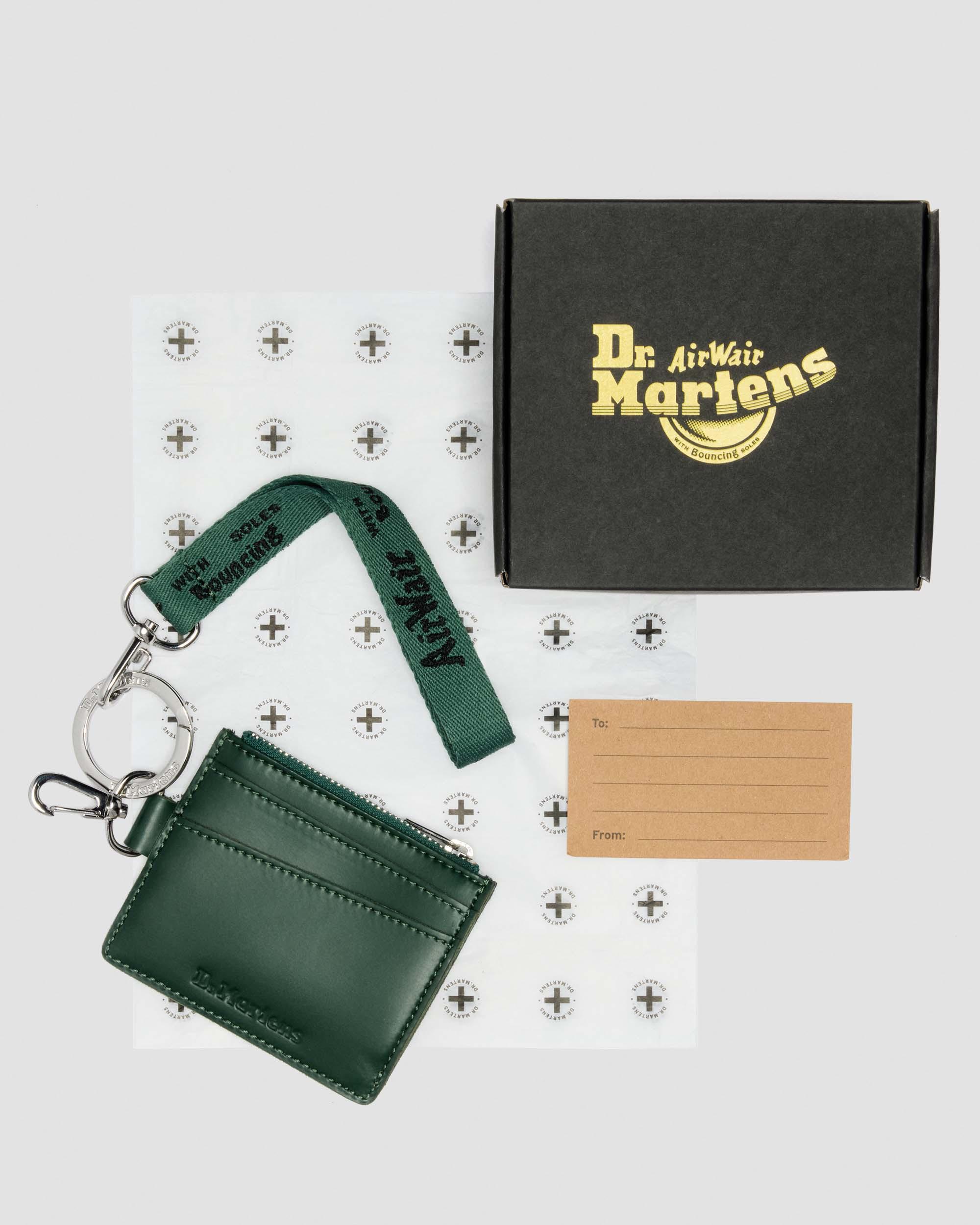 Kiev Leather Cardholder in Dms Green | Dr. Martens