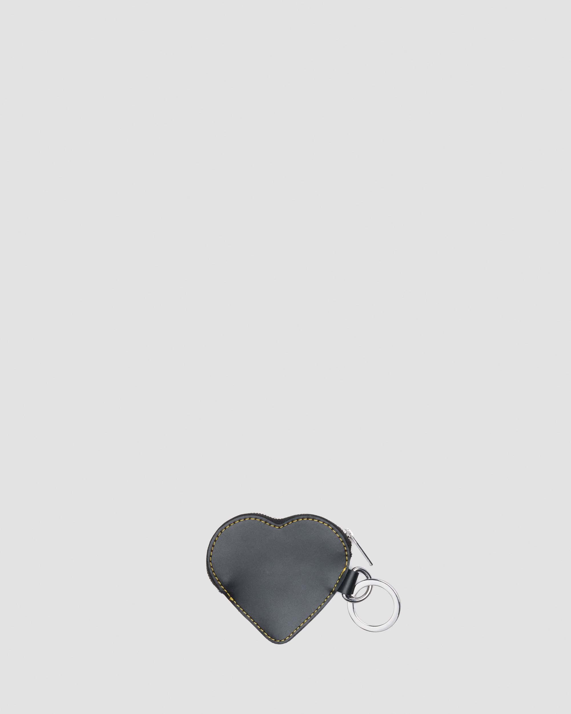 【DR MARTENS】Leather Heart Shaped Key Ring Purse 小銭入れ Leather Heart Shaped Key Ring Purse in Black | Dr. Martens