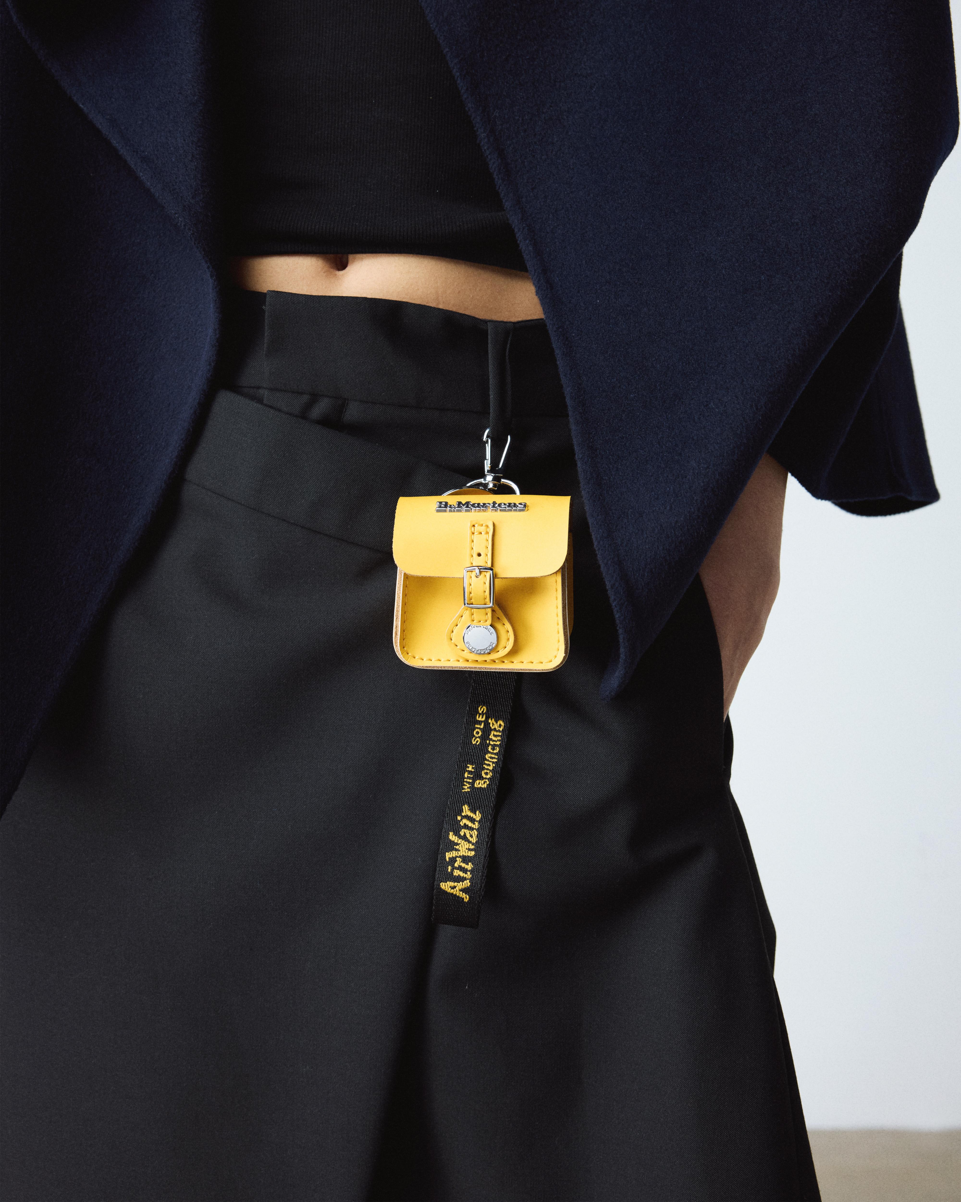 POUCH KEYRING in DMS YELLOW