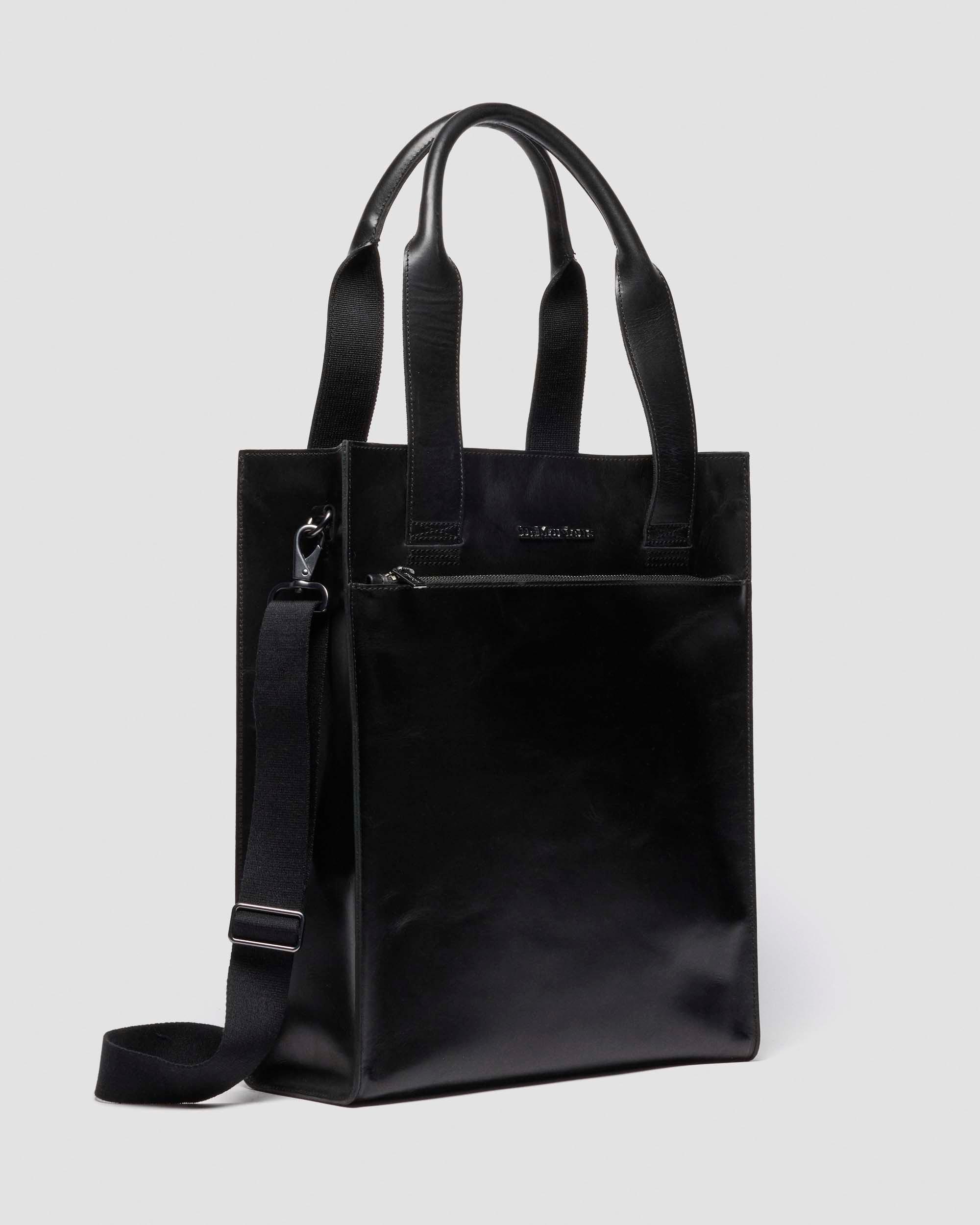 LEATHER TOTE BAG in Black | Dr. Martens