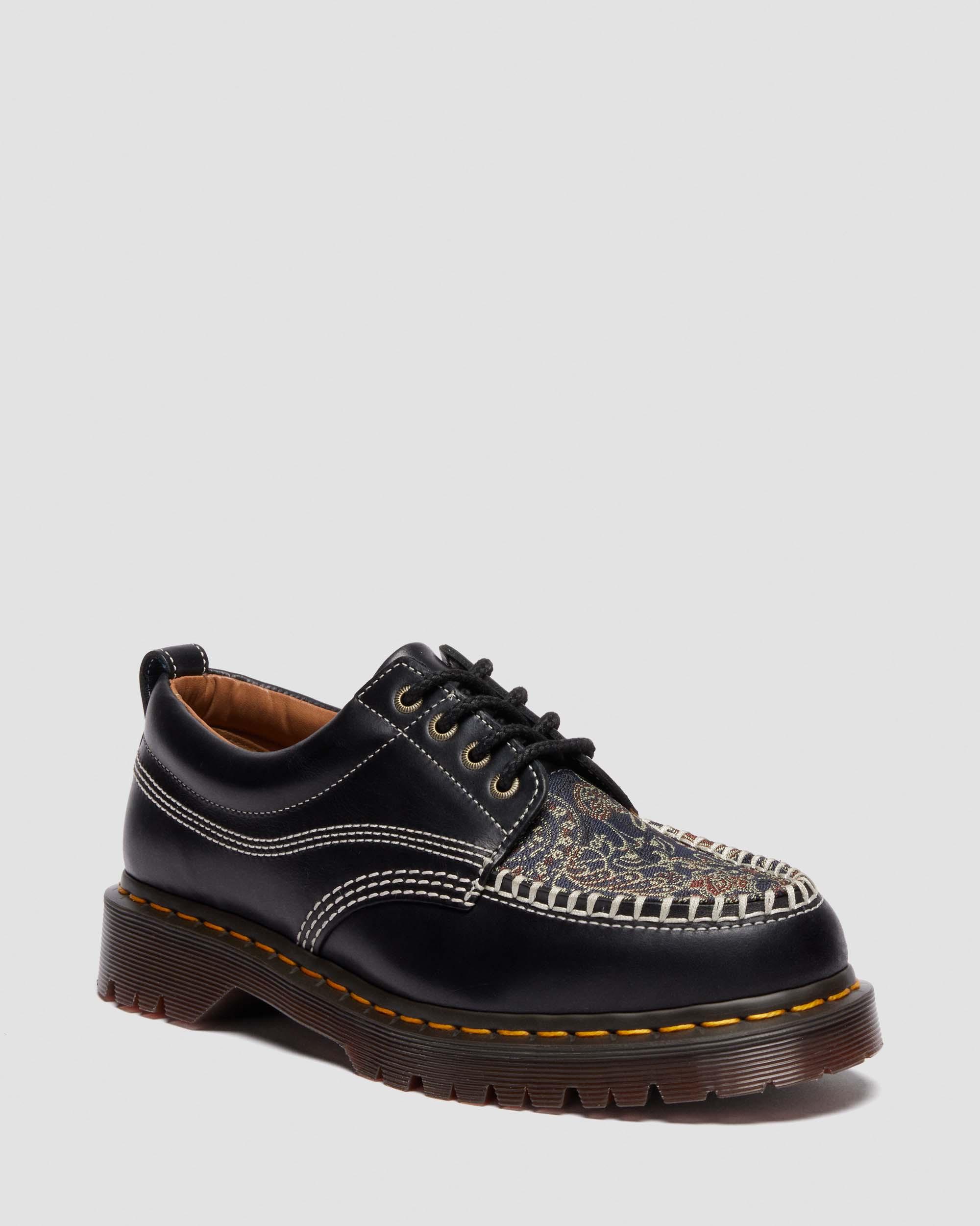 Dr.Martens★Delylahポインテッドトゥレザーシューズ DELYLAH in Black | Dr. Martens