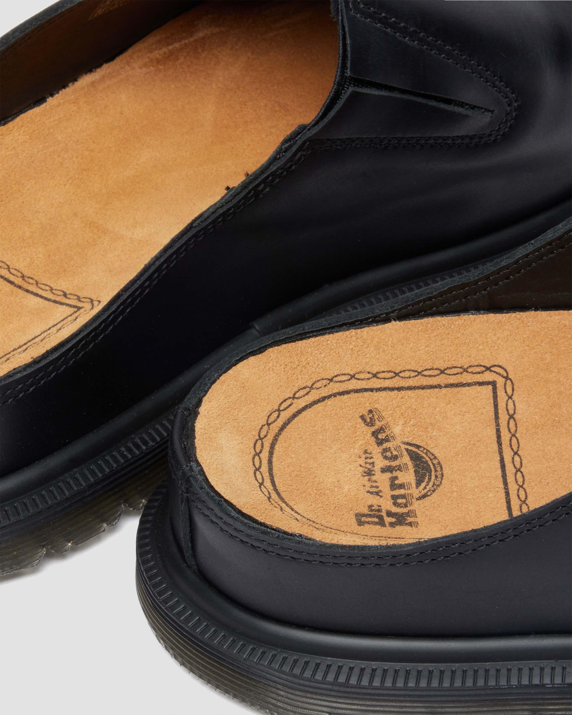 Dr. Martens' San Mule
