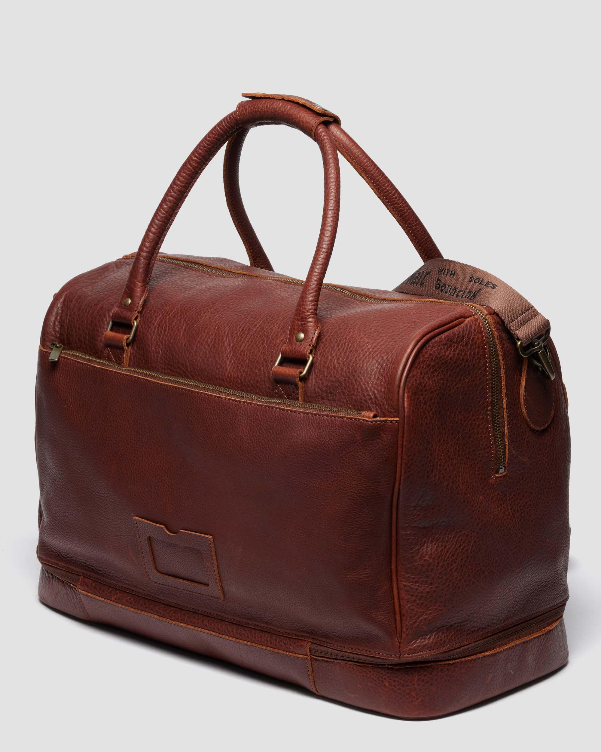 Weekender Soft Leather Bag in Cashew
