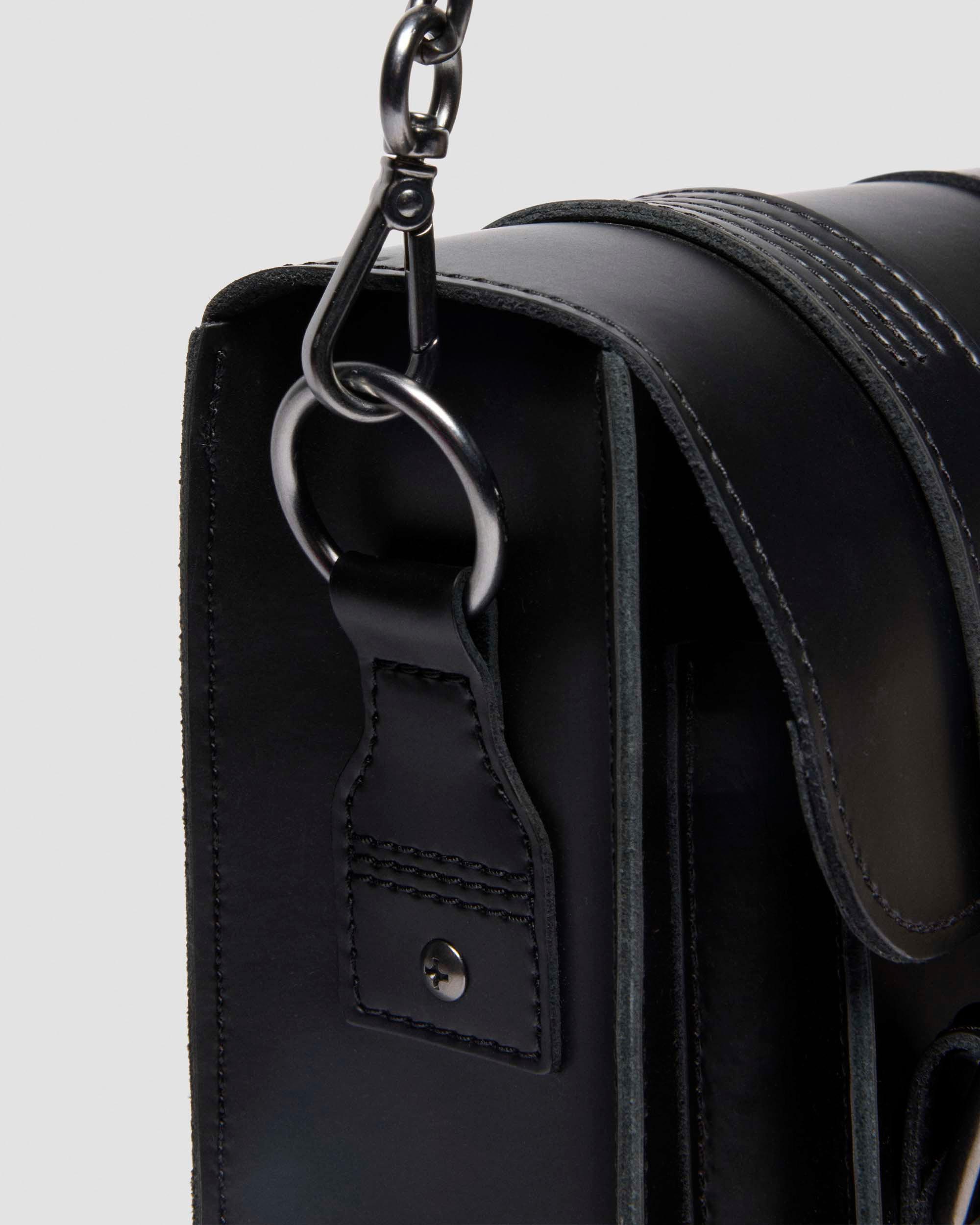 11 Inch Satchel in BLACK | Dr. Martens™