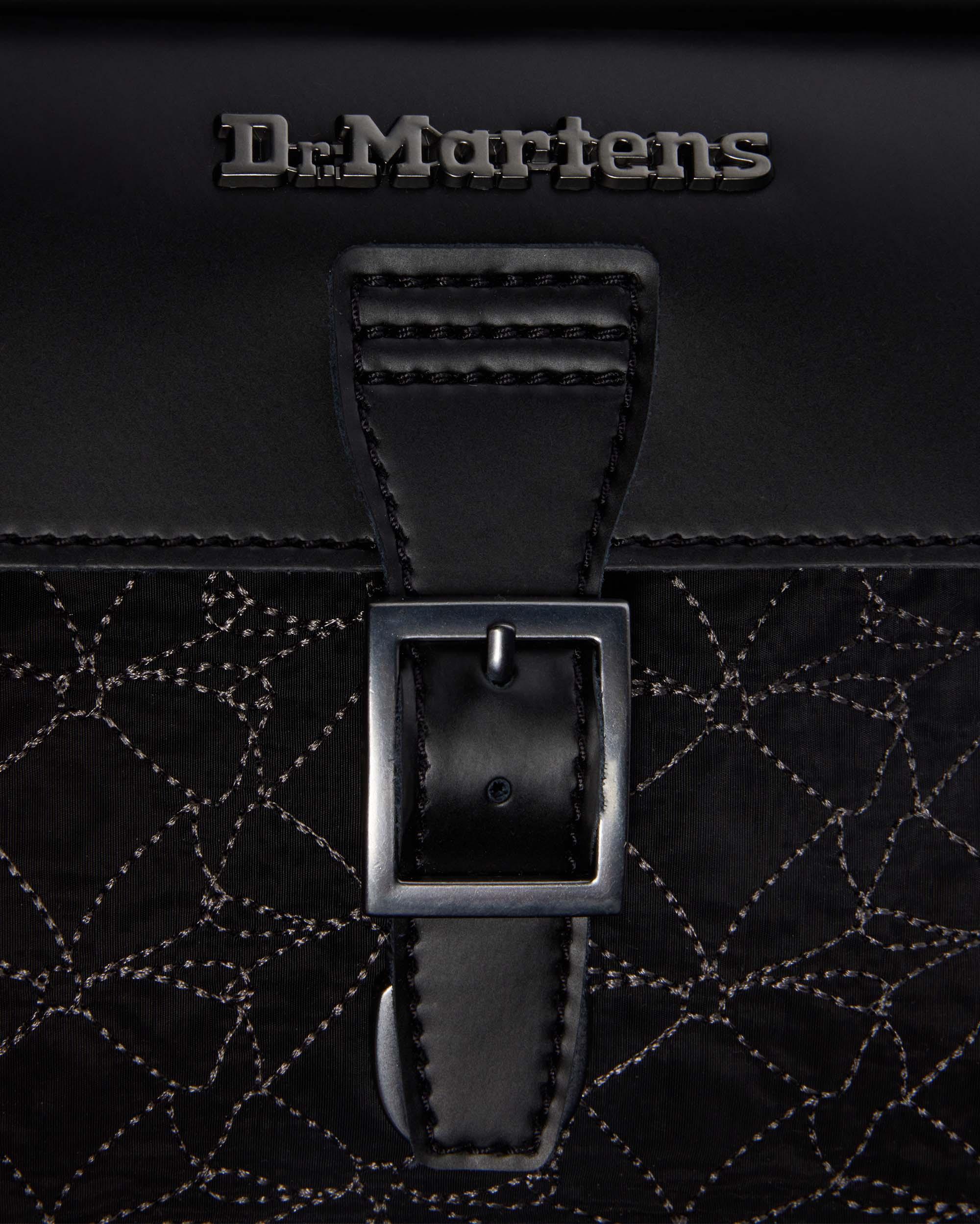DR MARTENS HEART BACKPACK