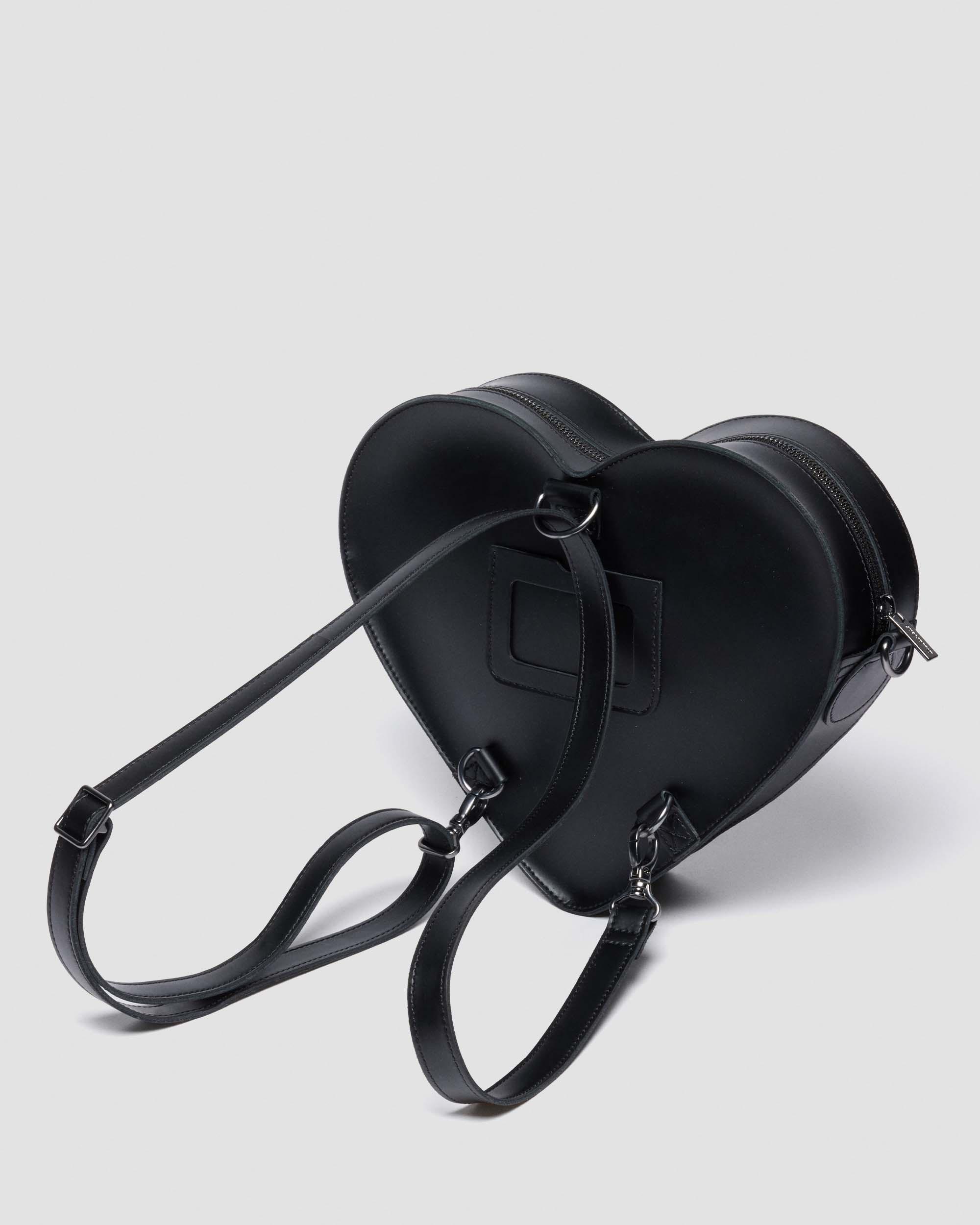 HEART BACKPACK in Black | Dr. Martens