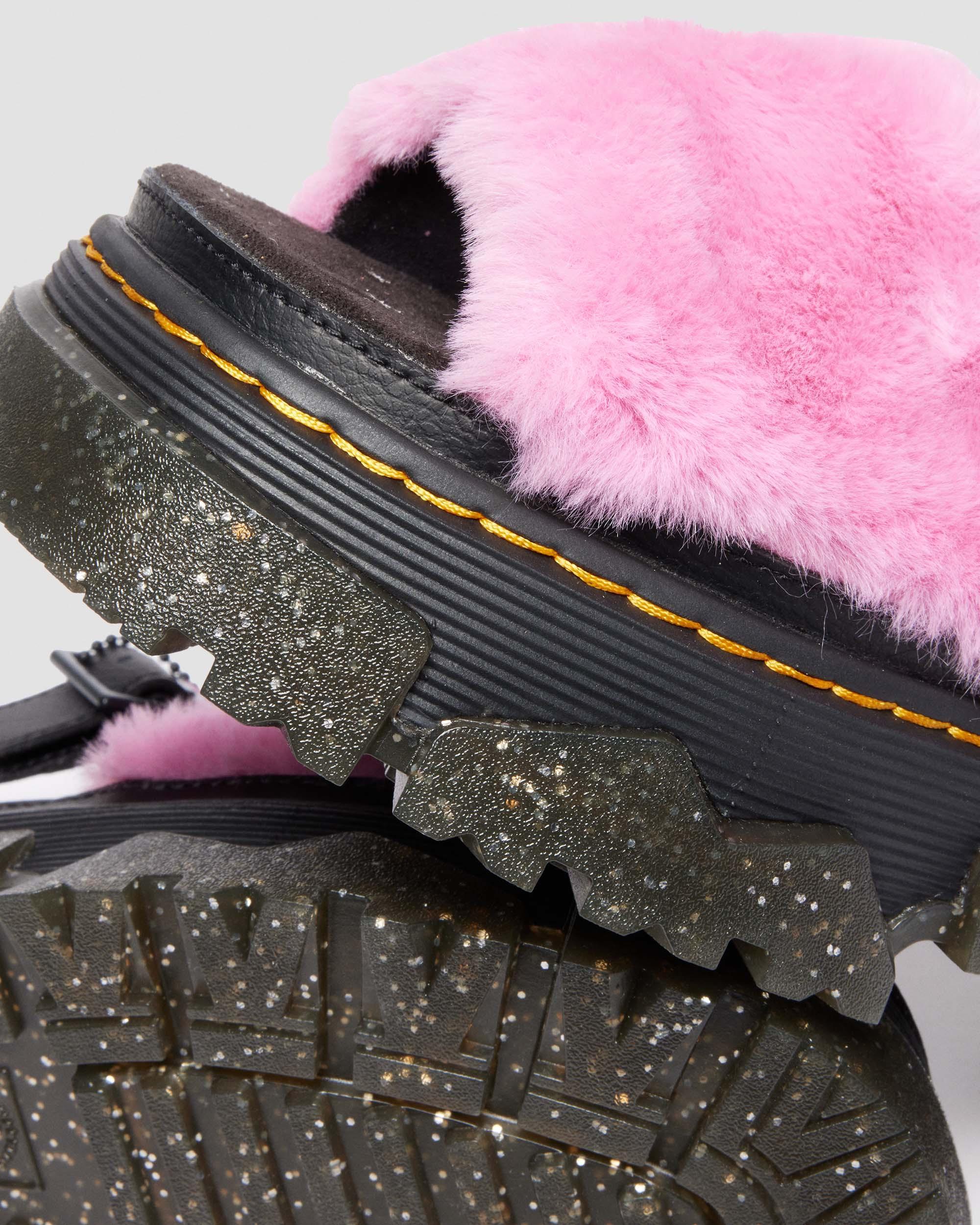 MATTISON STRAP BRATZ in Bratz Pink+Black