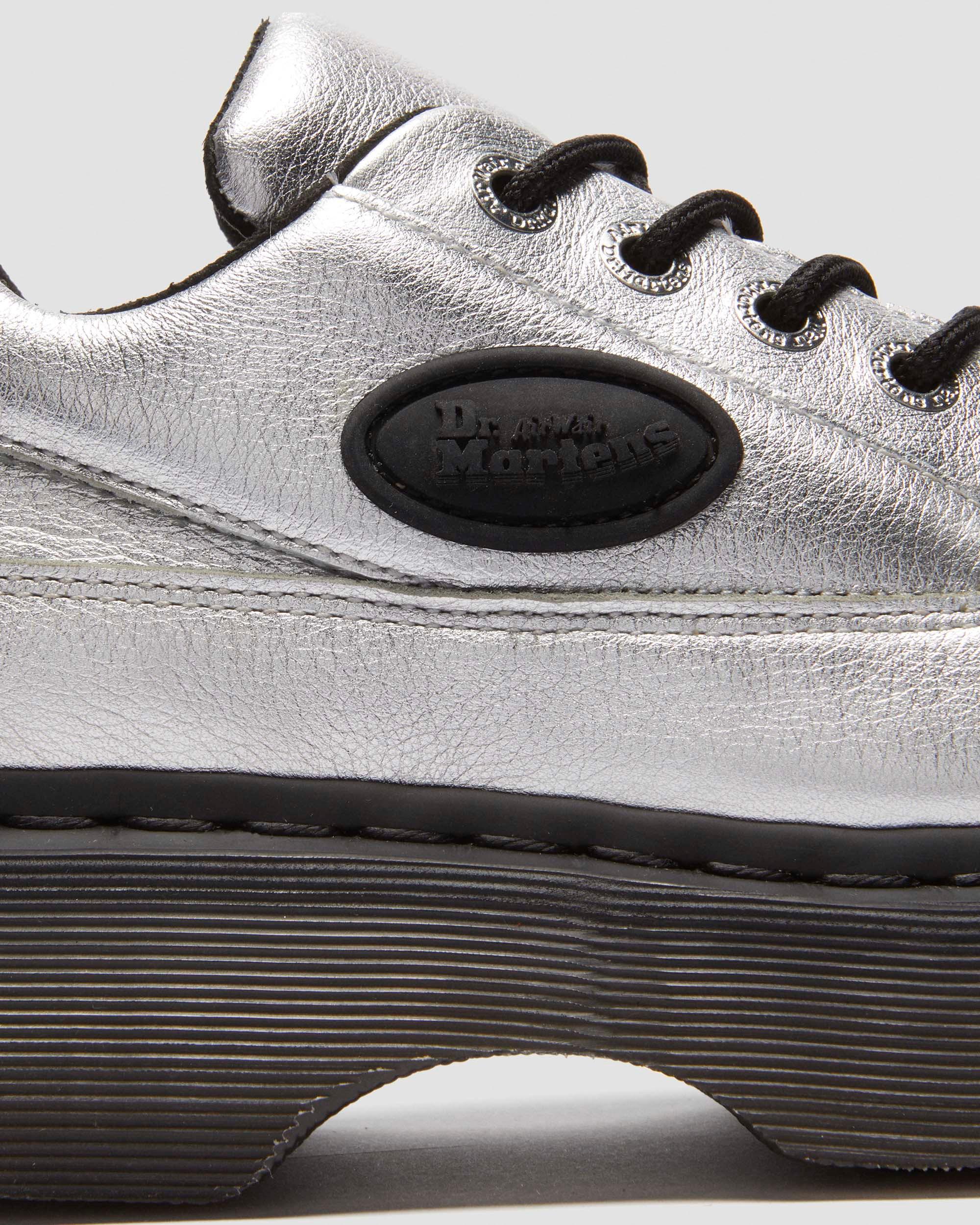 Buzz Metalic leren schoenen met vijf veterogen in Zilver