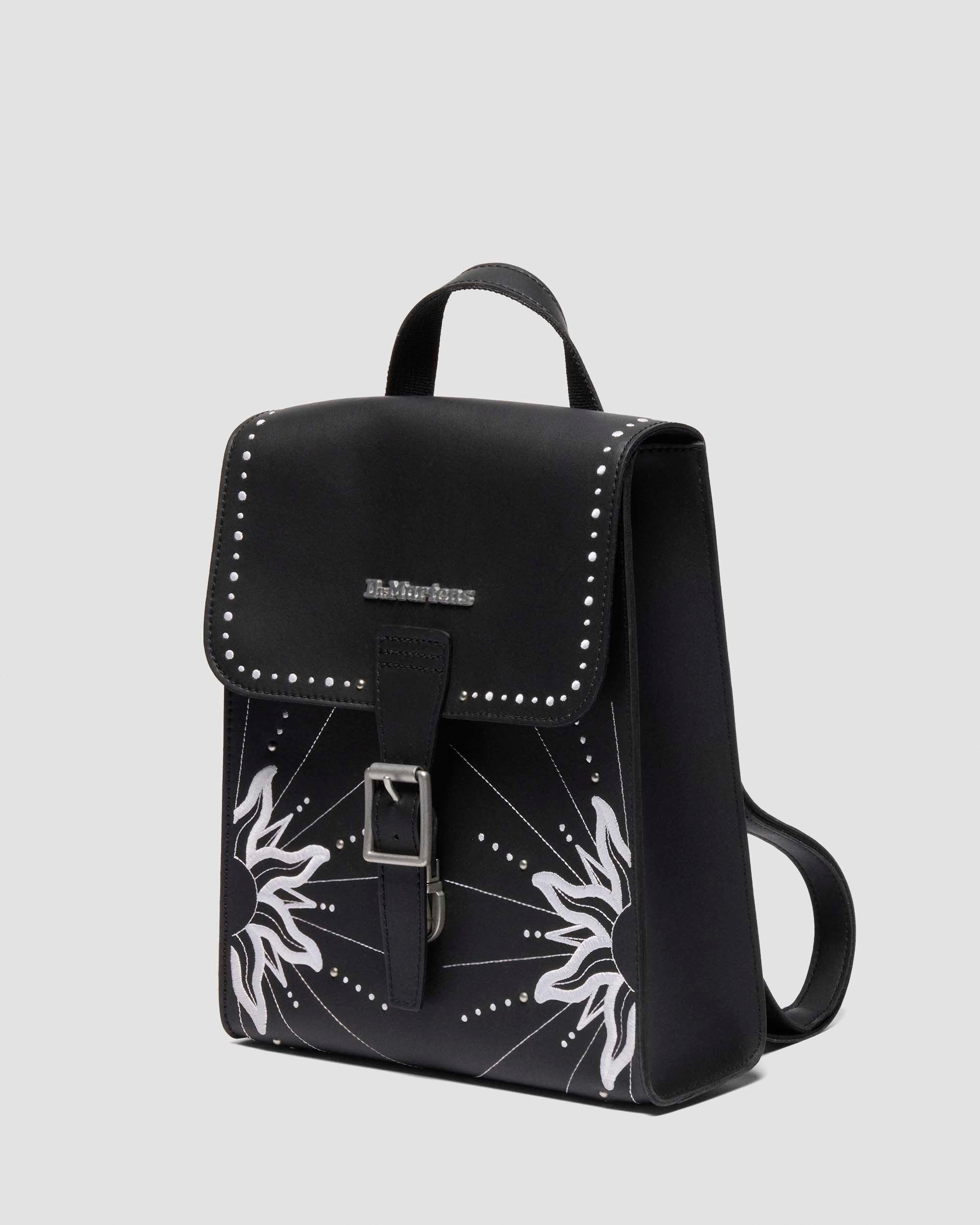 Dr. Martens ブラックバックパック Solar Flare Mini Backpack in BLACK | Dr. Martens™