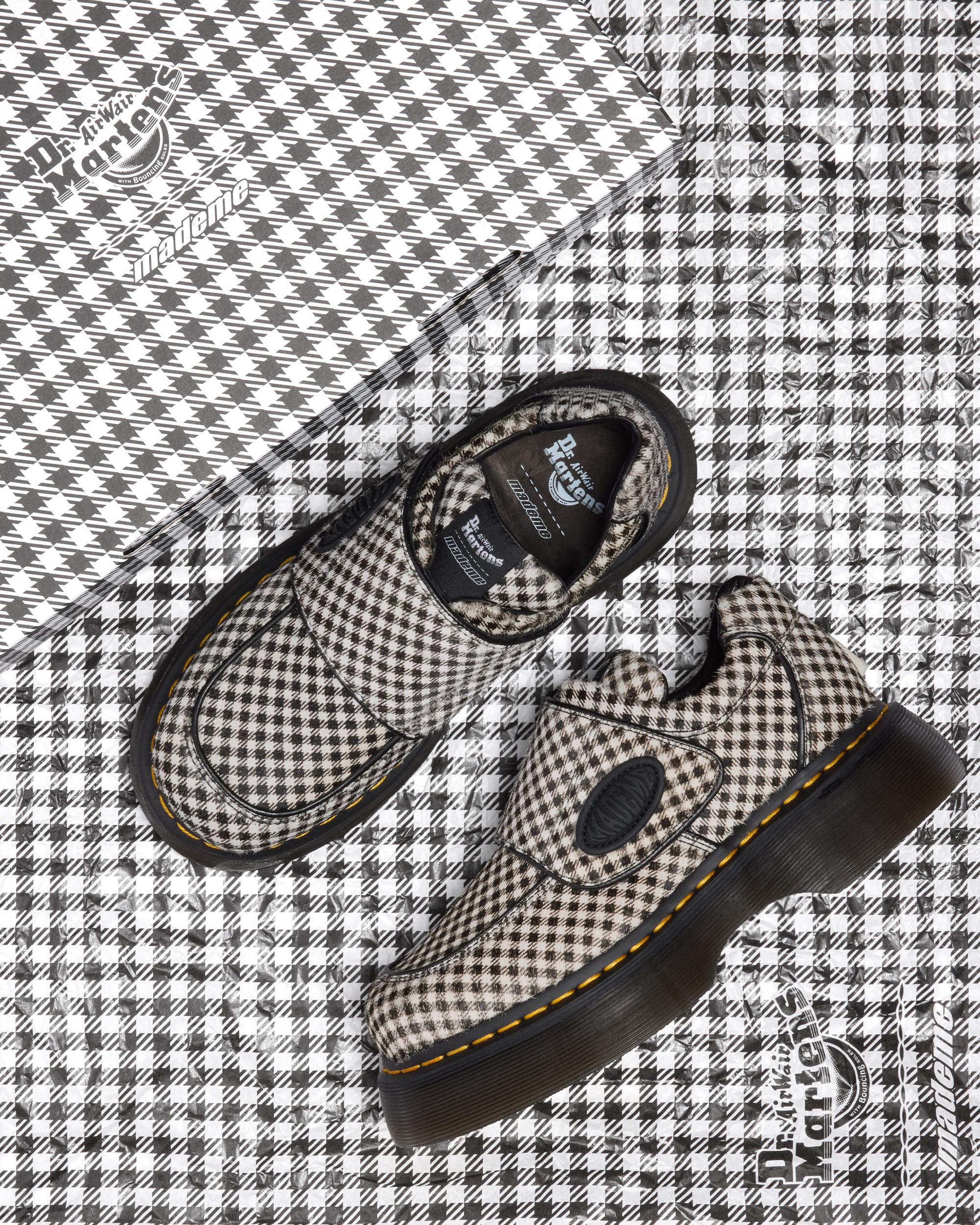 【Dr. Martens】x MADEME BUZZストラップ シューズ BUZZ STRAP MADEME in Black | Dr. Martens