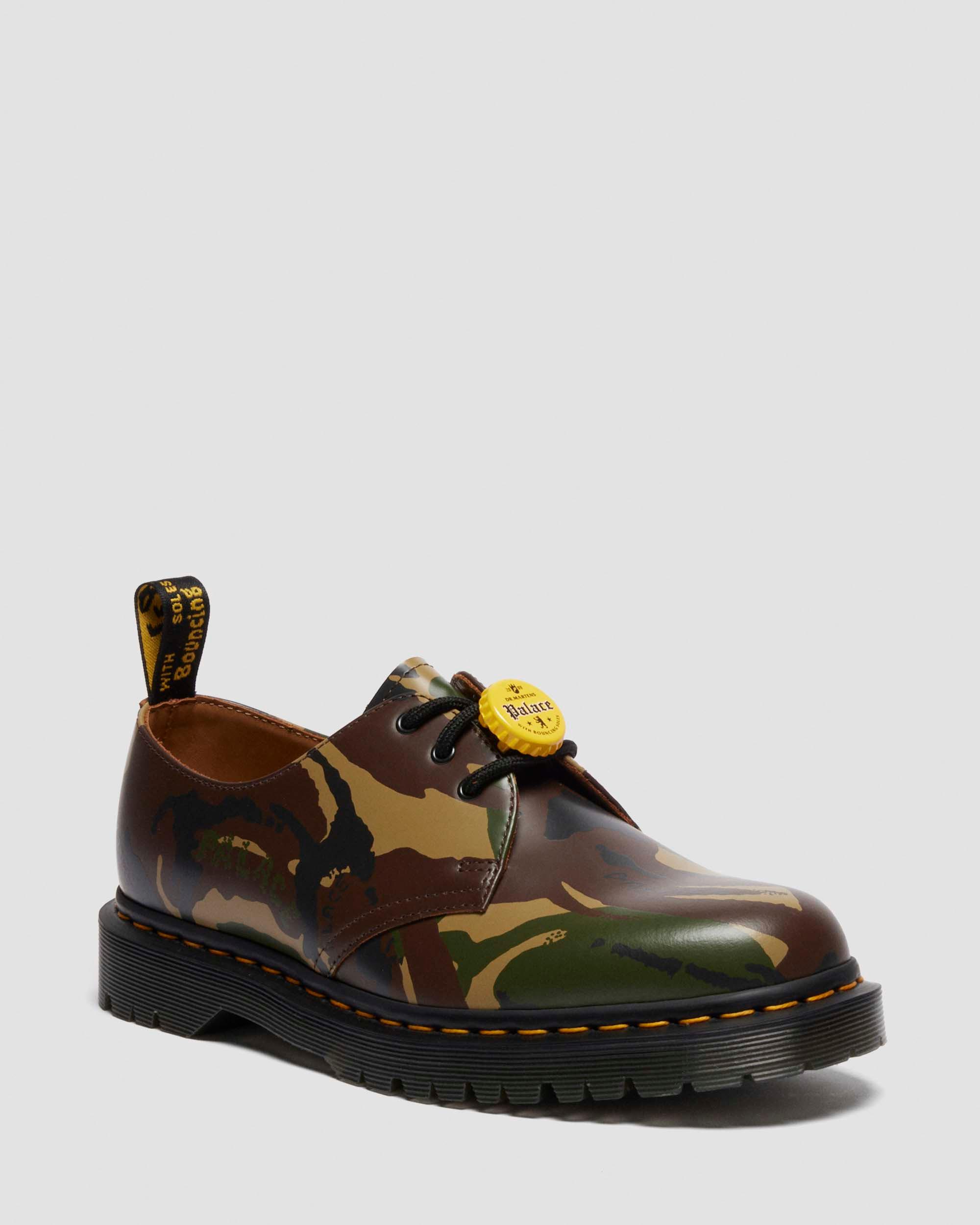1461 Palace Vintage Smooth Leather Oxford Shoes in Cherry