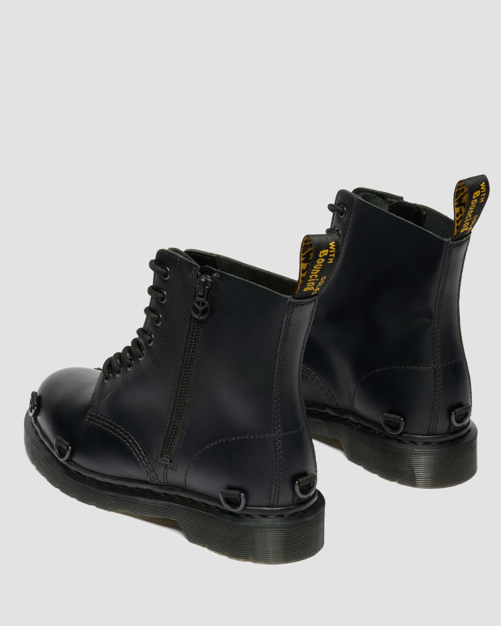 1460 BABYLON in Black