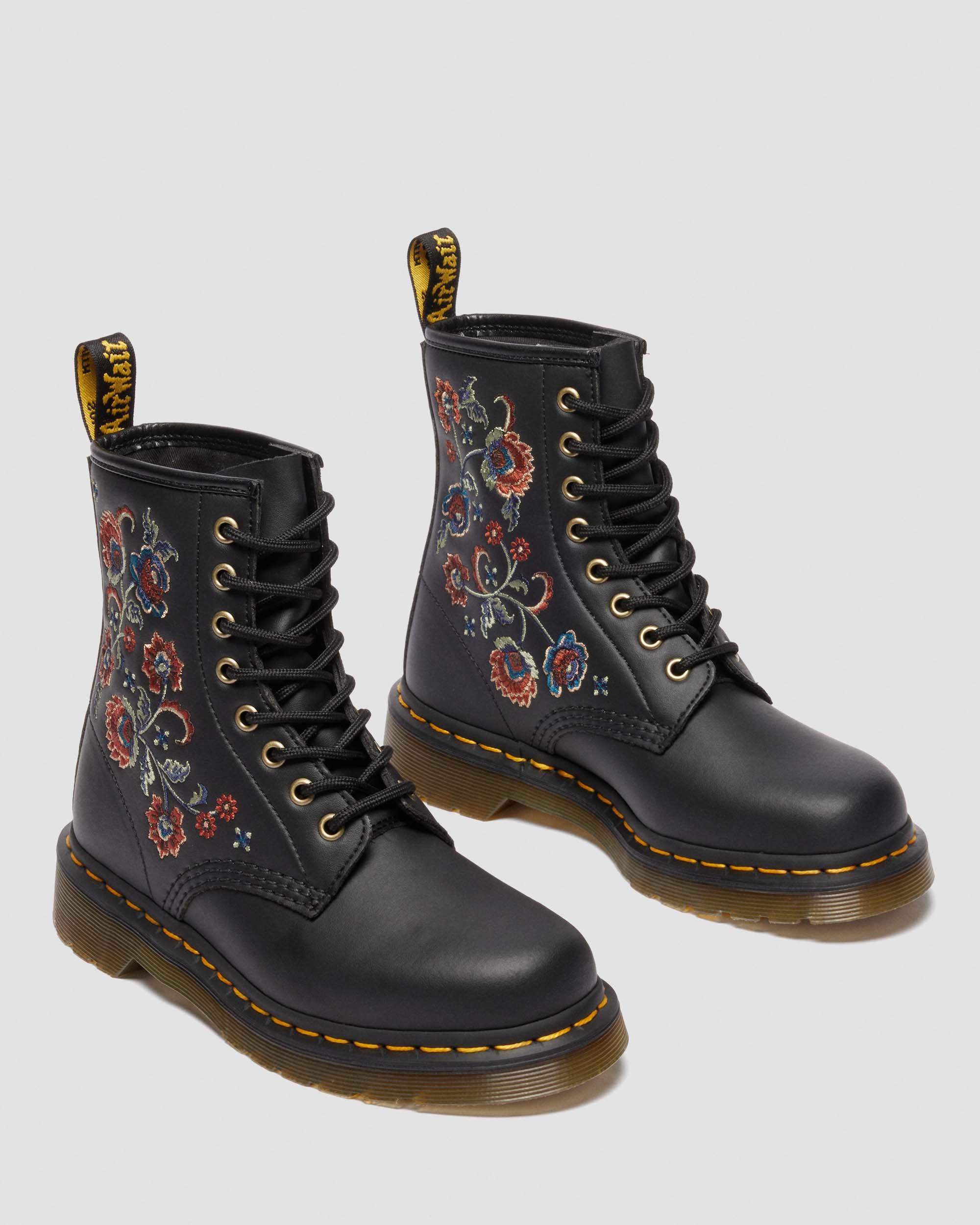 Dr. Martens 1460 VONDA 8ホールブーツ ブラック　25cm 1460 VONDA TF in BLACK | Dr. Martens™