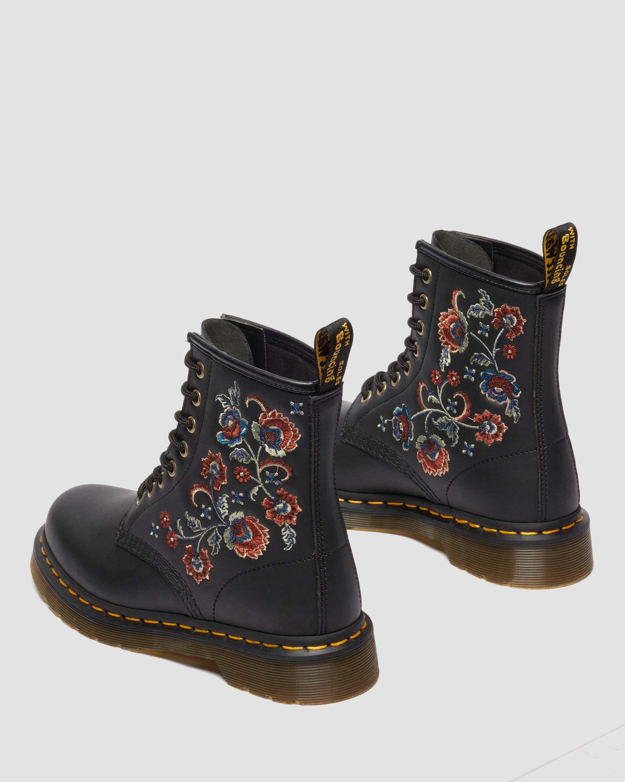 Dr. Martens 1460 Vonda Tf In Black