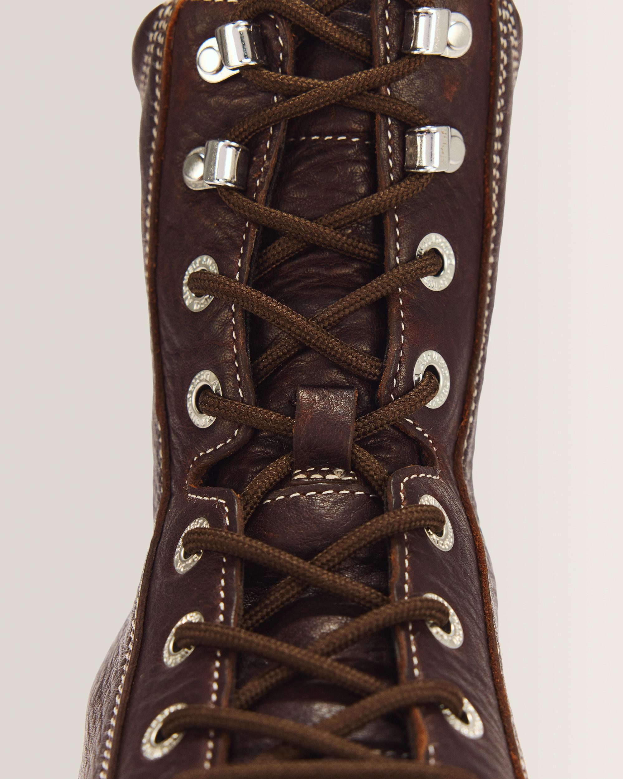ARC DARK BROWN GRIZZLY DR. MARTENS AIR WAIR Buzz 5-eye Grizzly leather shoes in Dark Brown | Dr. Martens main image 2