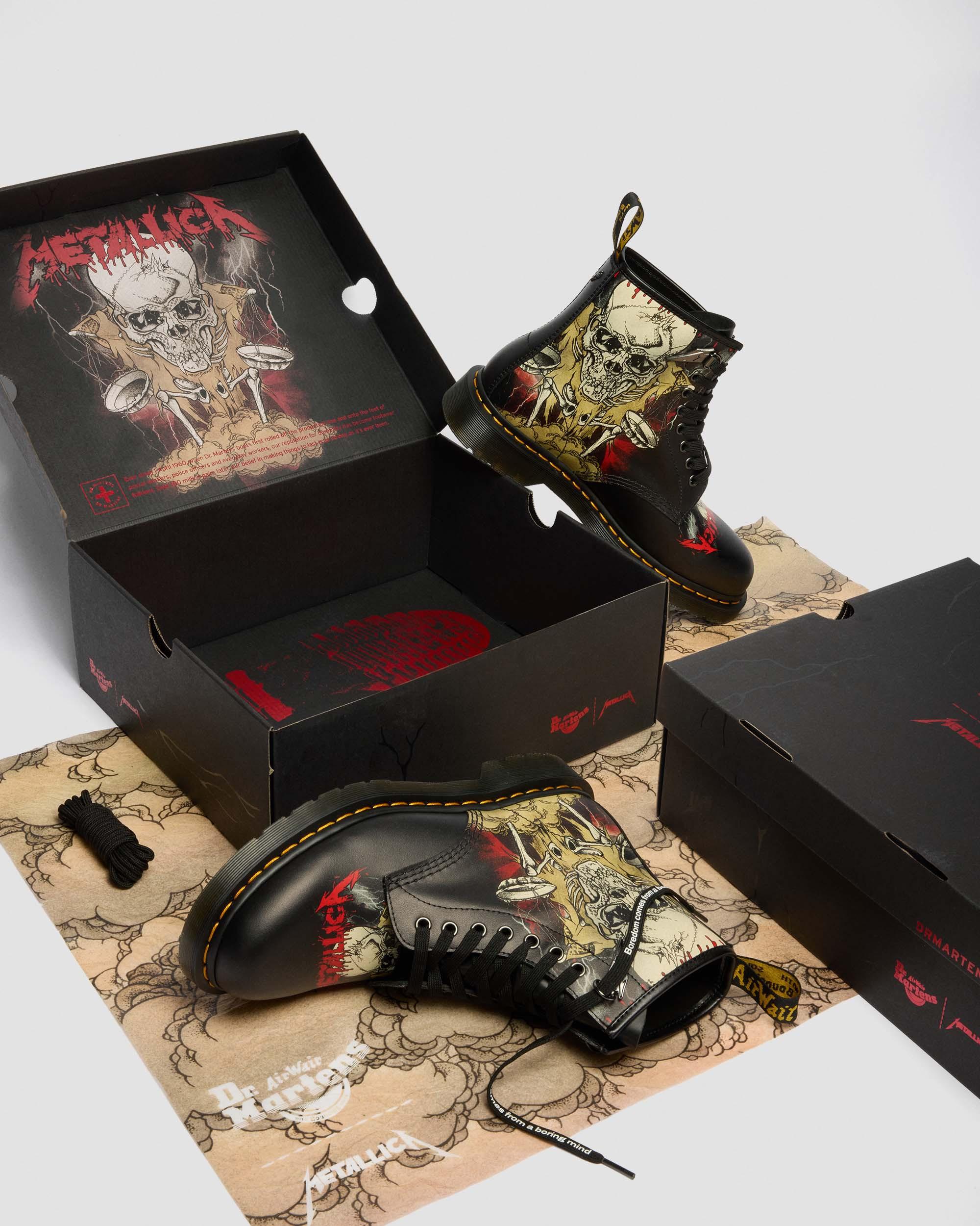 1460 Metallica Skull Lightning in White & Multi | Dr. Martens