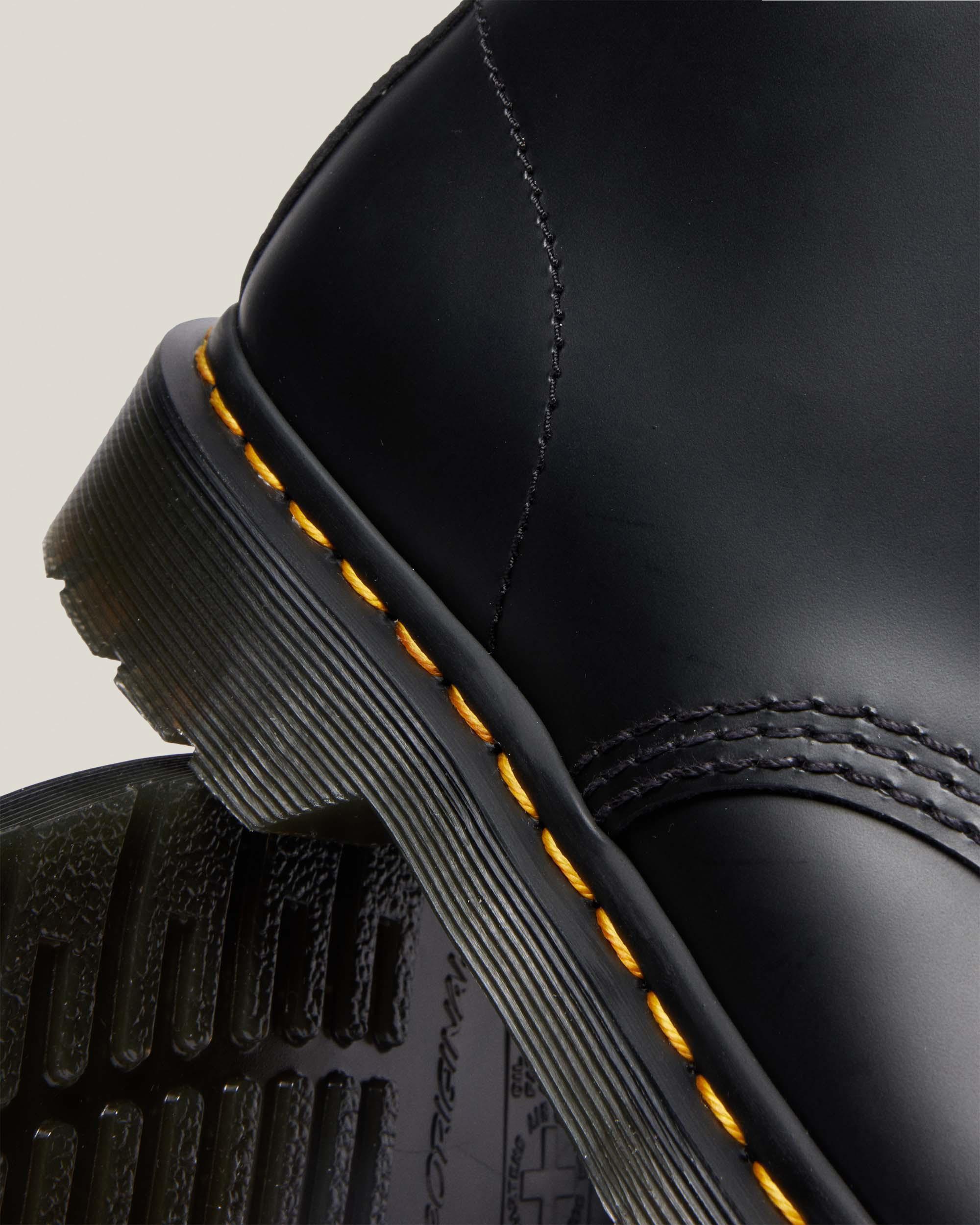 1460 LACELESS SMOOTH LEATHER SLIP ON BOOTS in Black