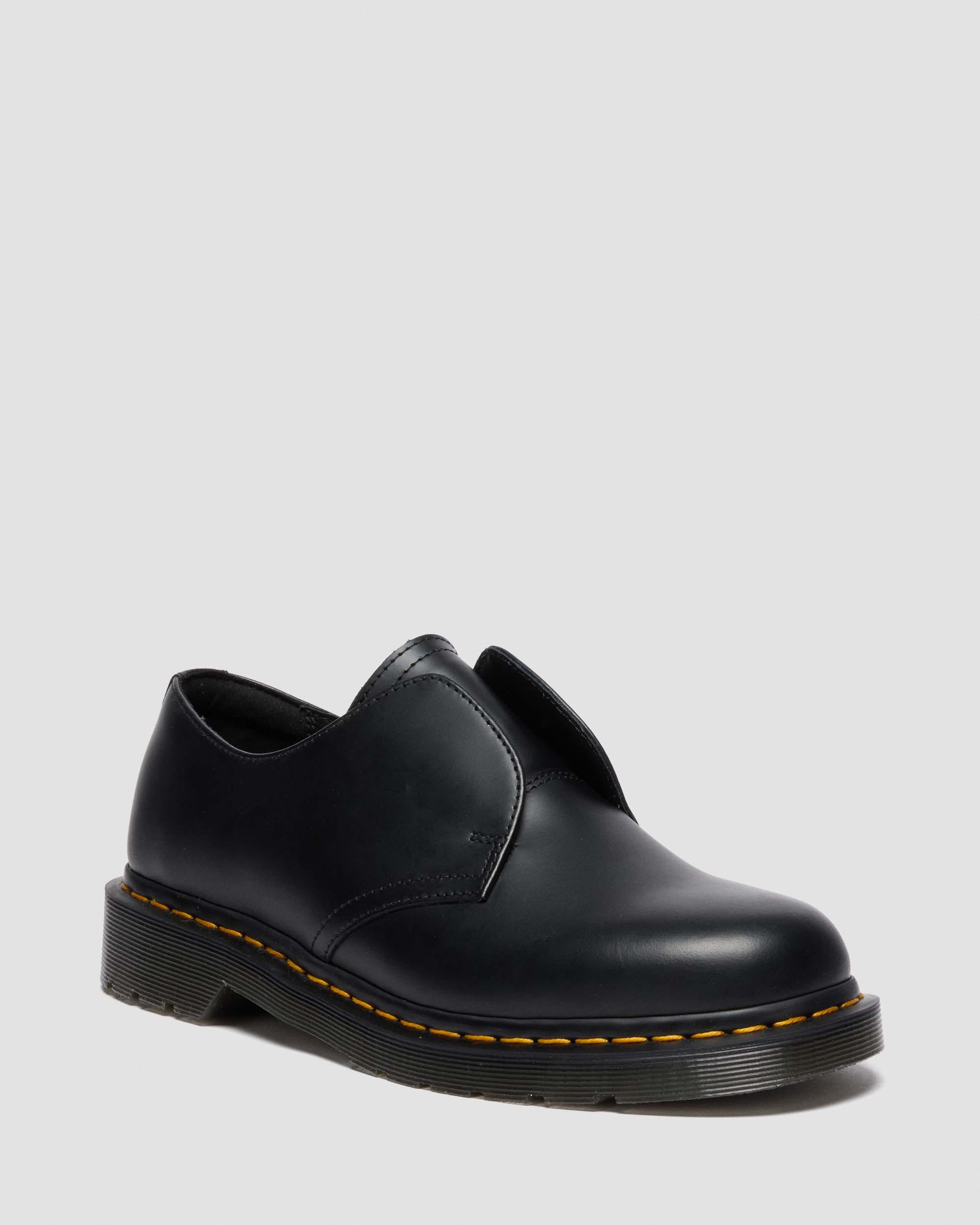 Dr. Martens 1461 LACELESS スリッポン シューズ 1461 Laceless Smooth Leather Shoes in BLACK | Dr. Martens™