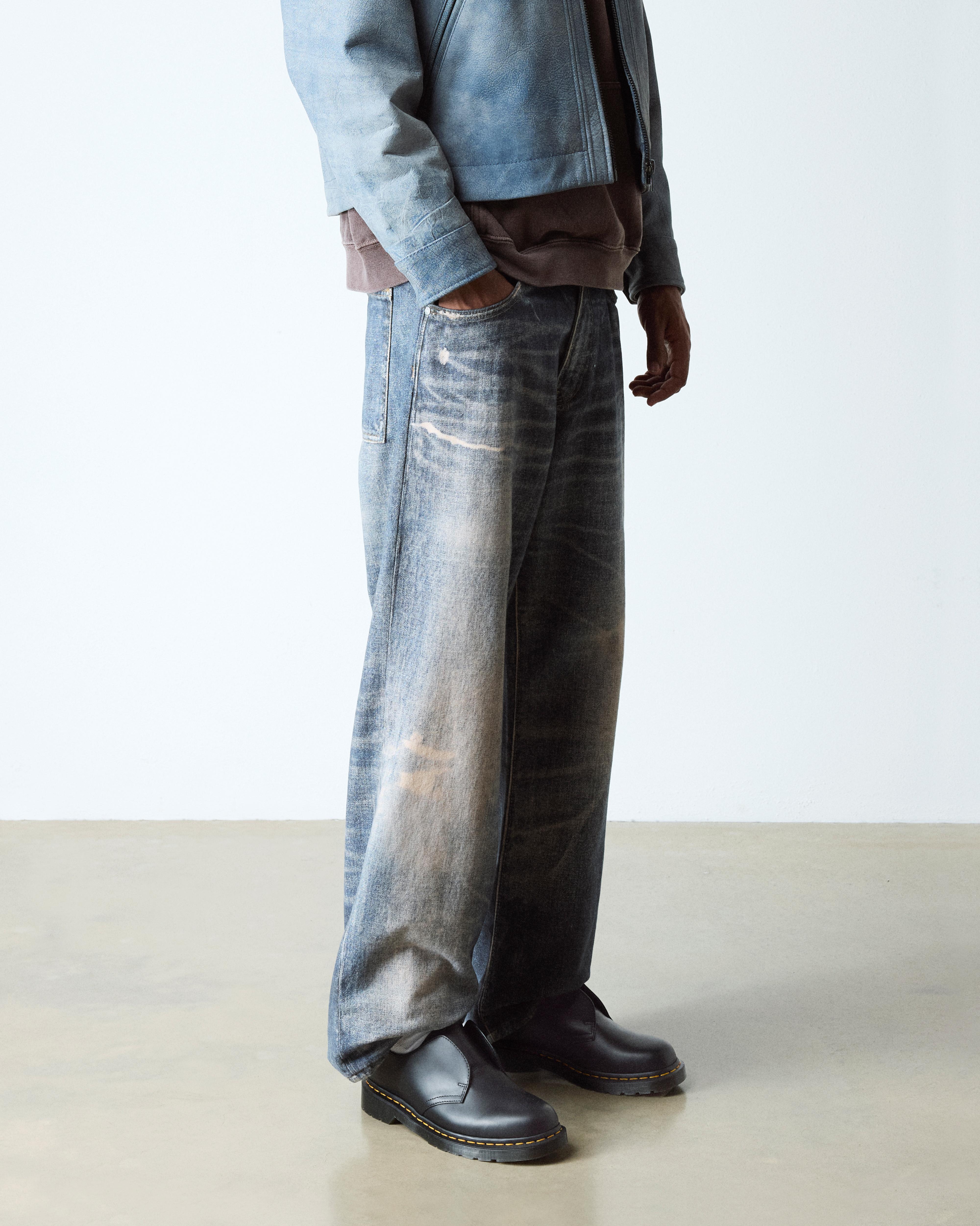 1461 Laceless Smooth Leather Shoes in Black