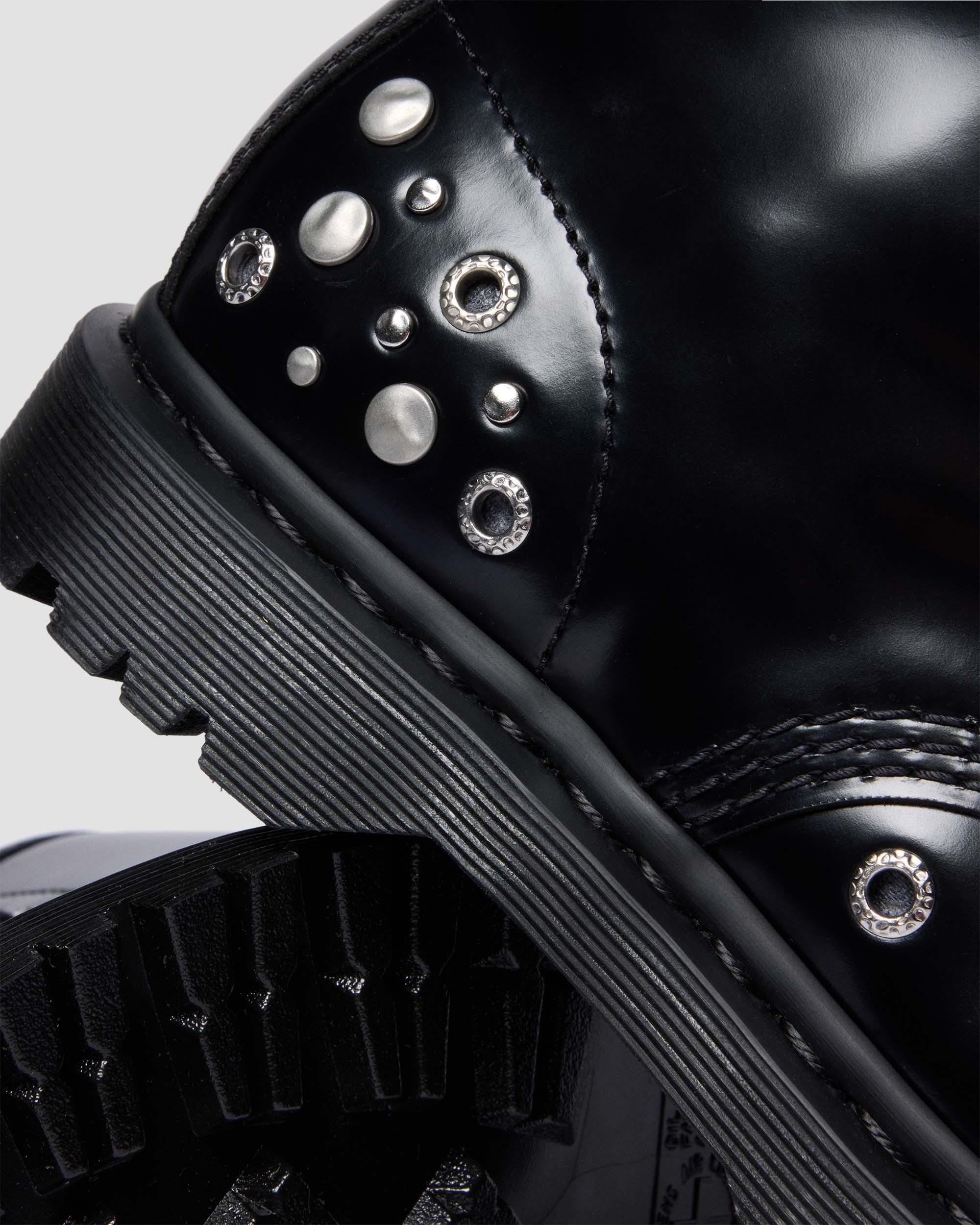 1460 Studded Buttero Leather Boots in Noir