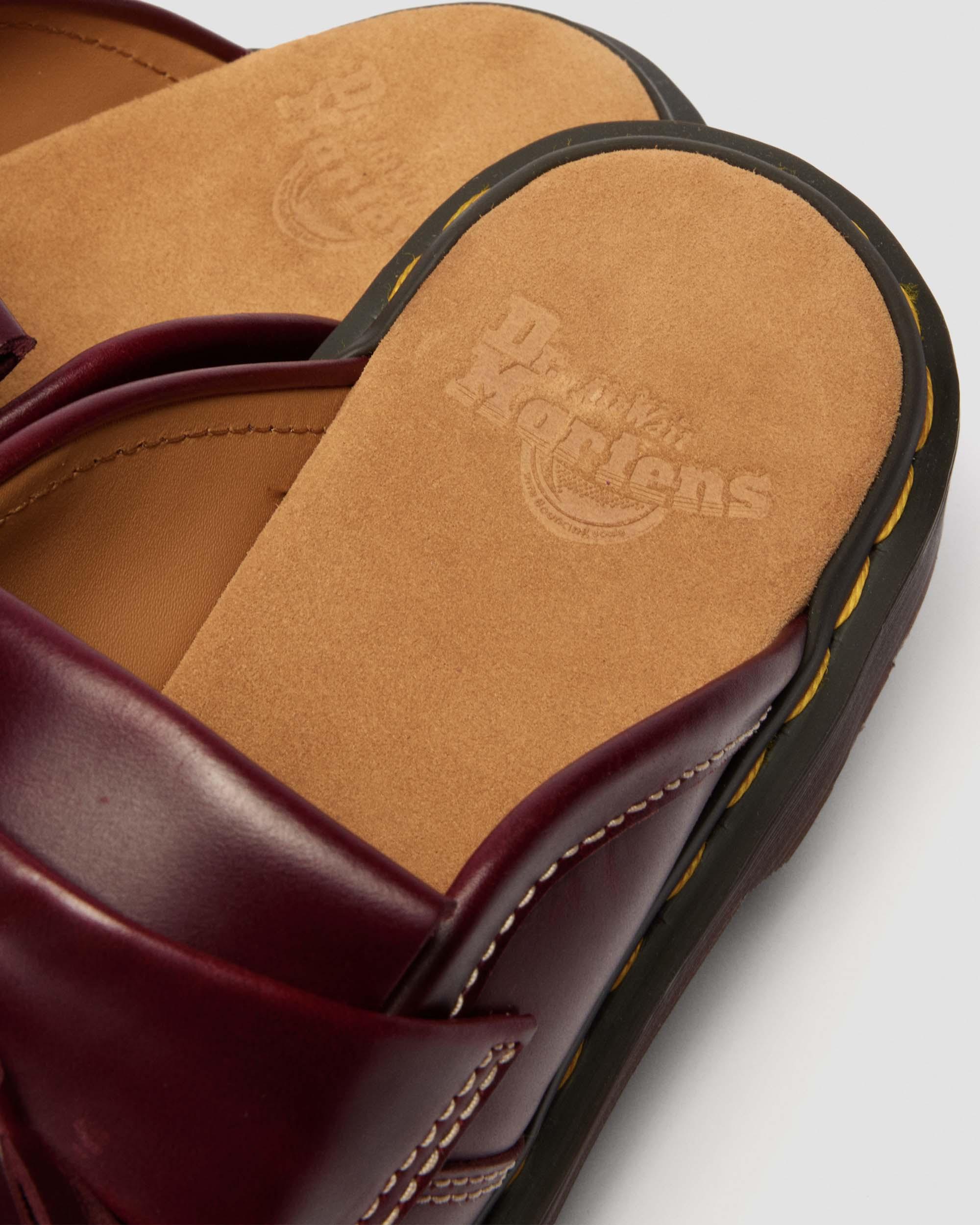 Mules Adrian in pelle in Rosso Ciliegia