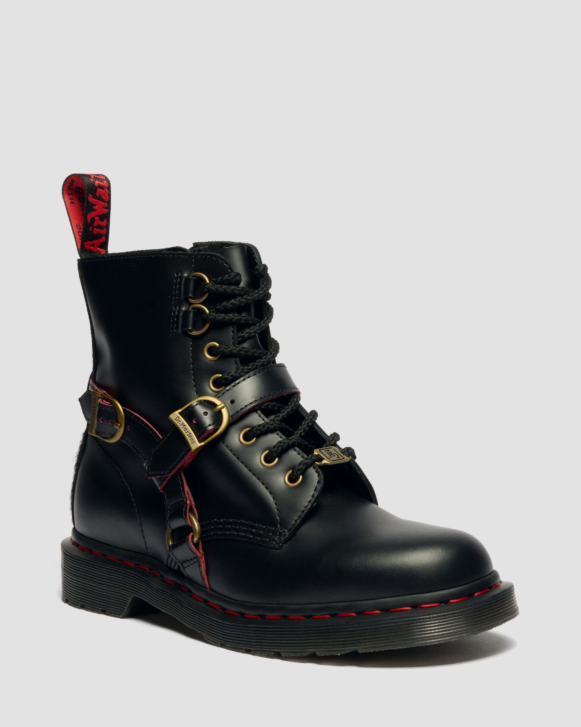 Jadon Smooth Leather Platform Boots in Black | Dr. Martens